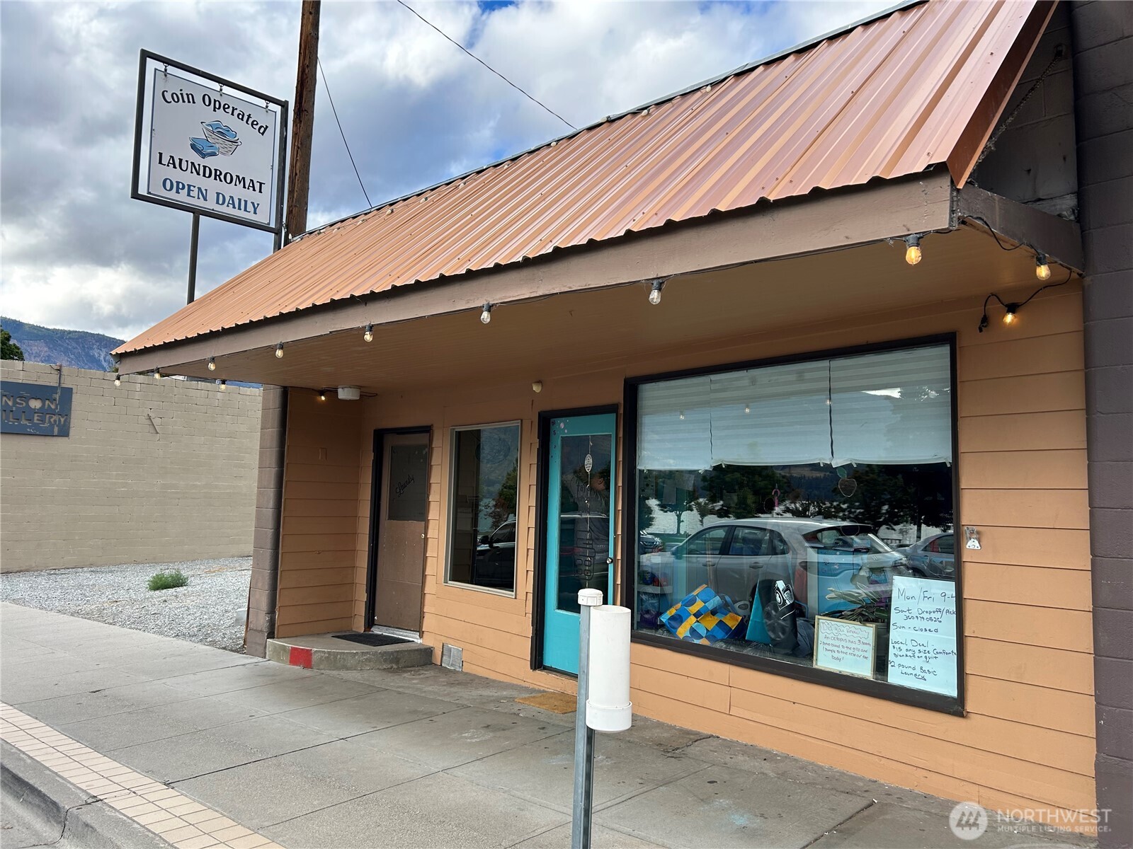 84 Wapato Way