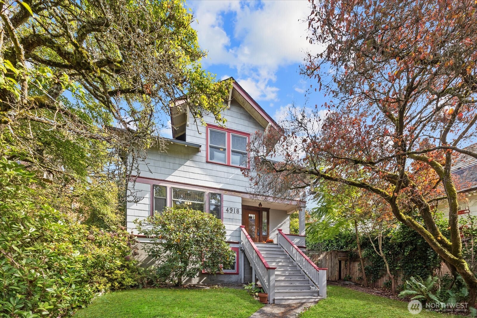 4918 Greenwood Avenue