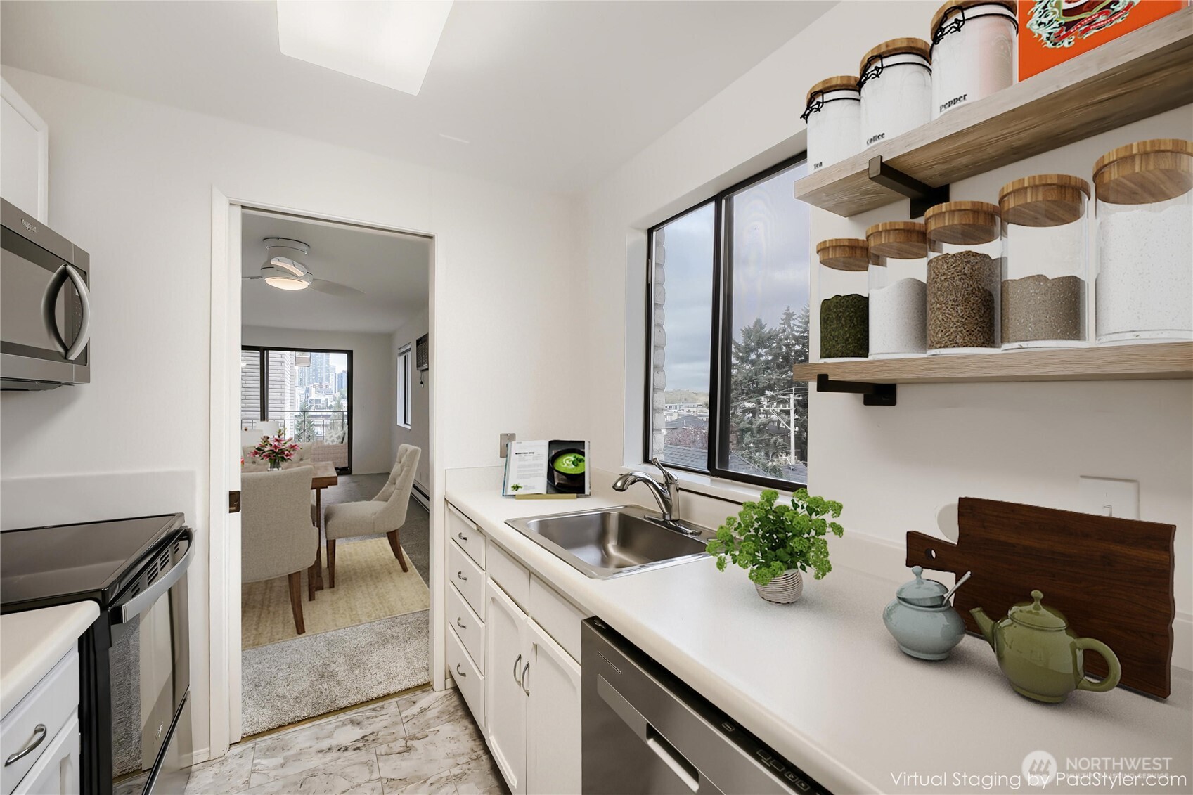 610 Aloha Street #404