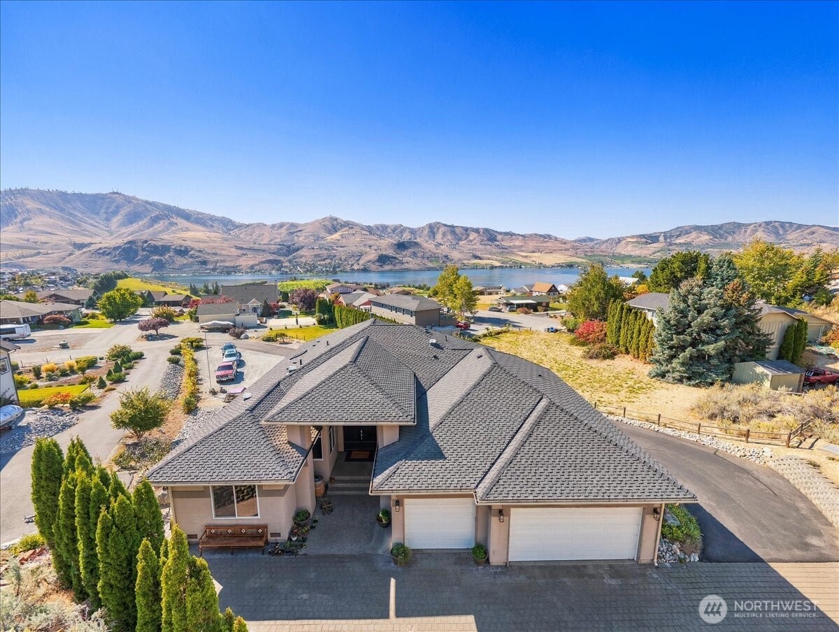 305 Orchard View Drive
