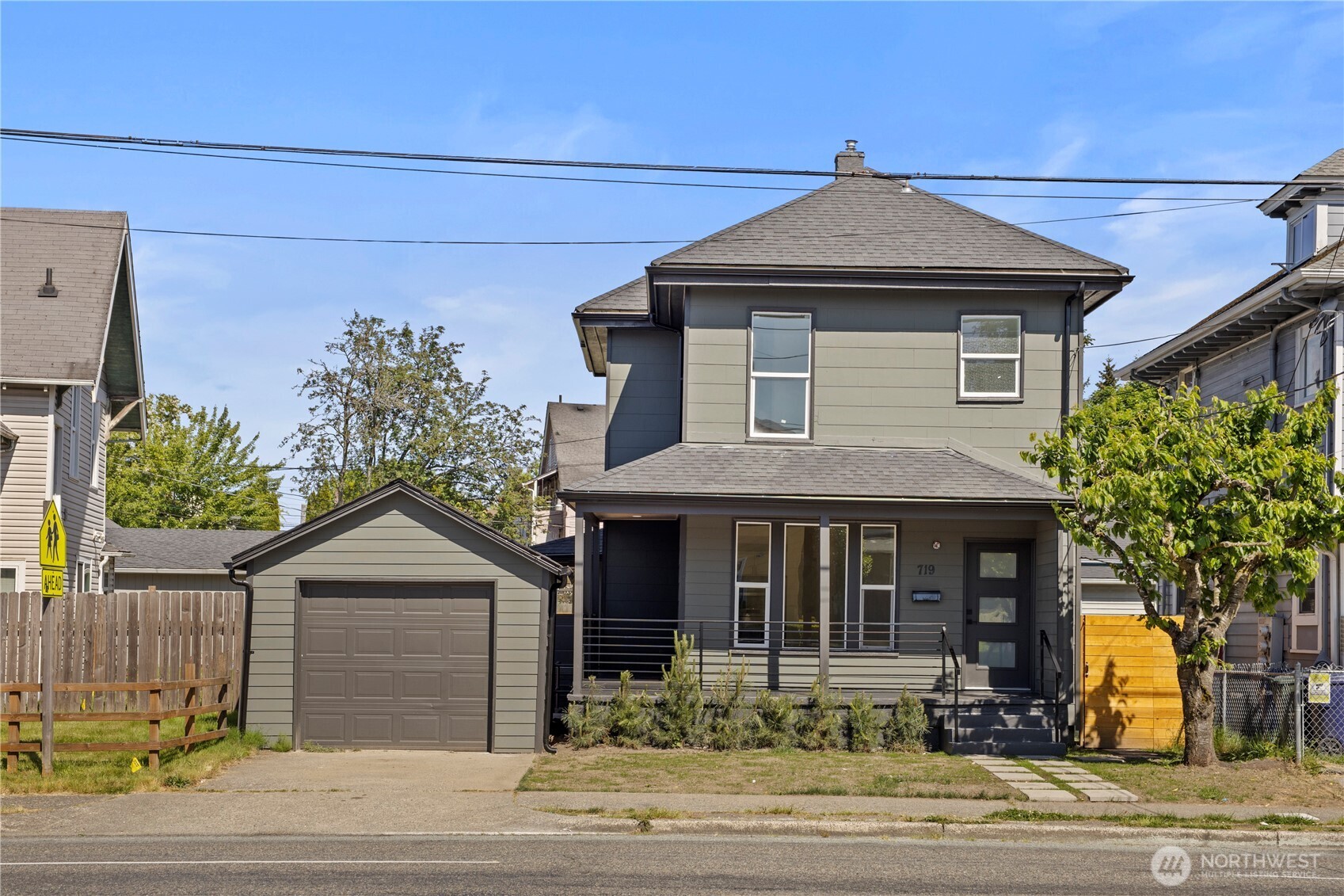 719 Sprague Ave