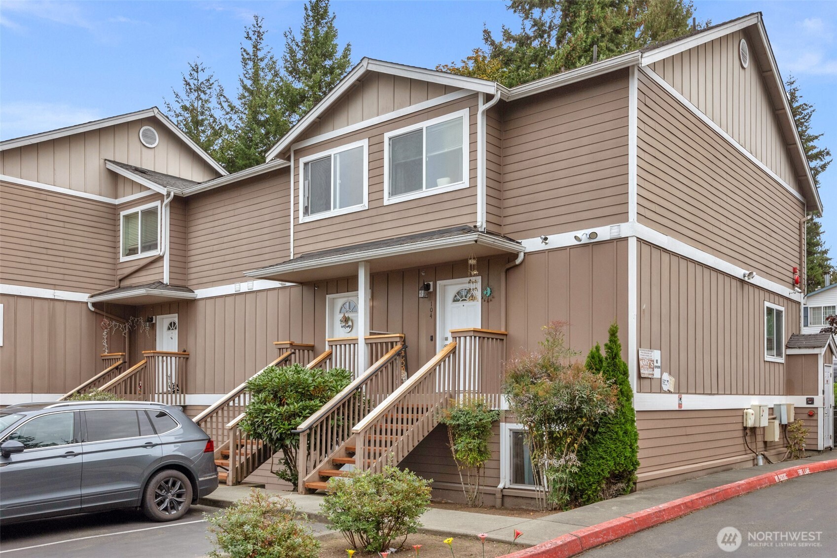 7220 Rainier Drive #101