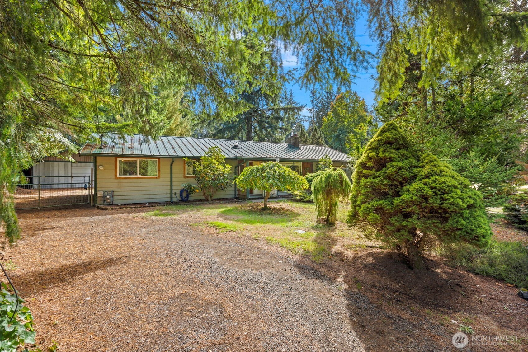 2431 Sidney Lane