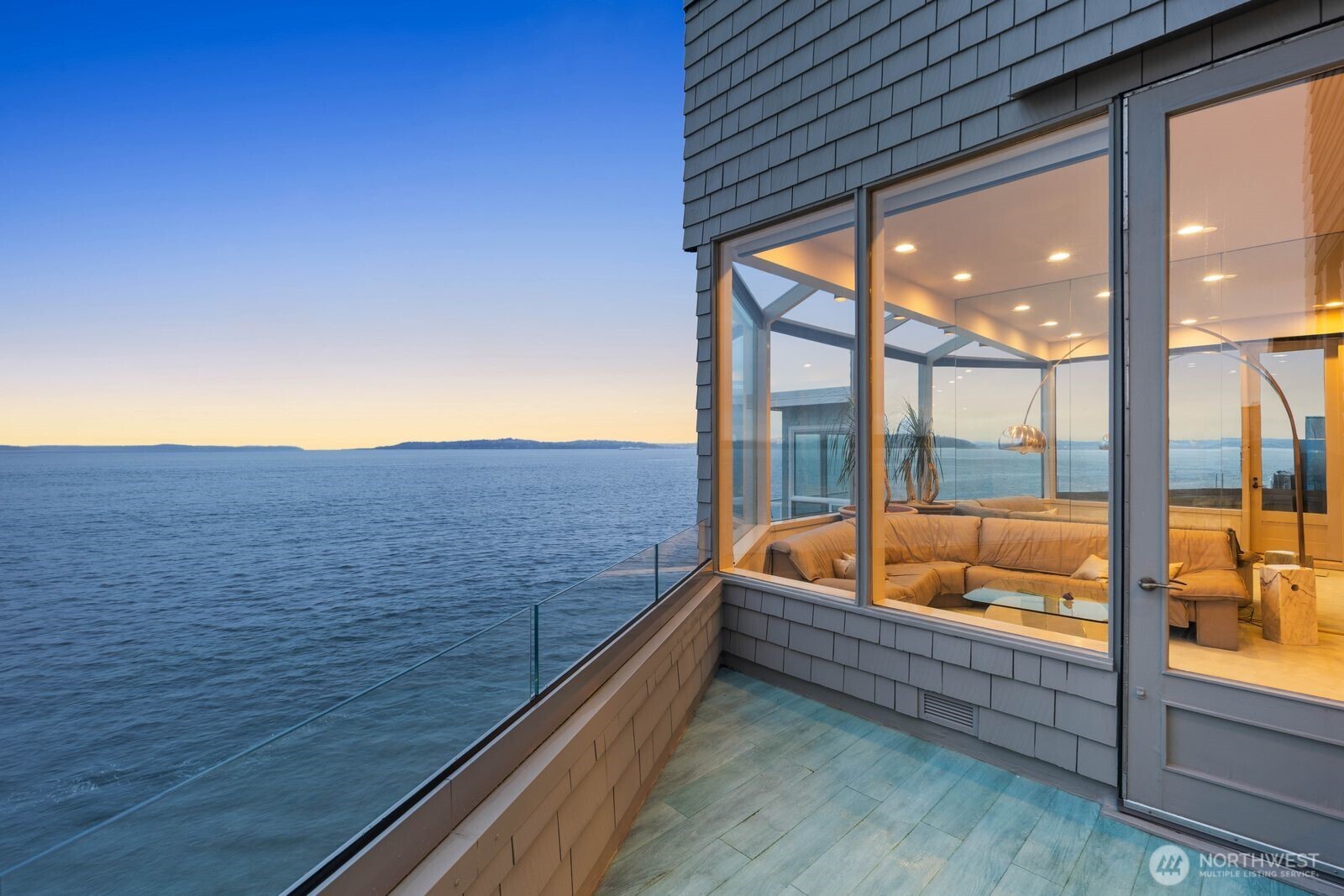 3089 Alki Avenue #2