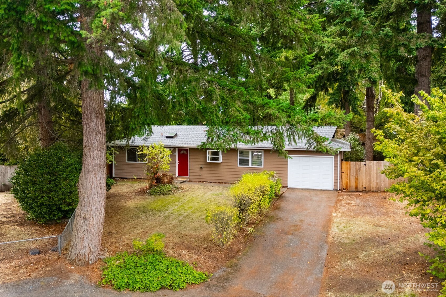 807 Gregory Way