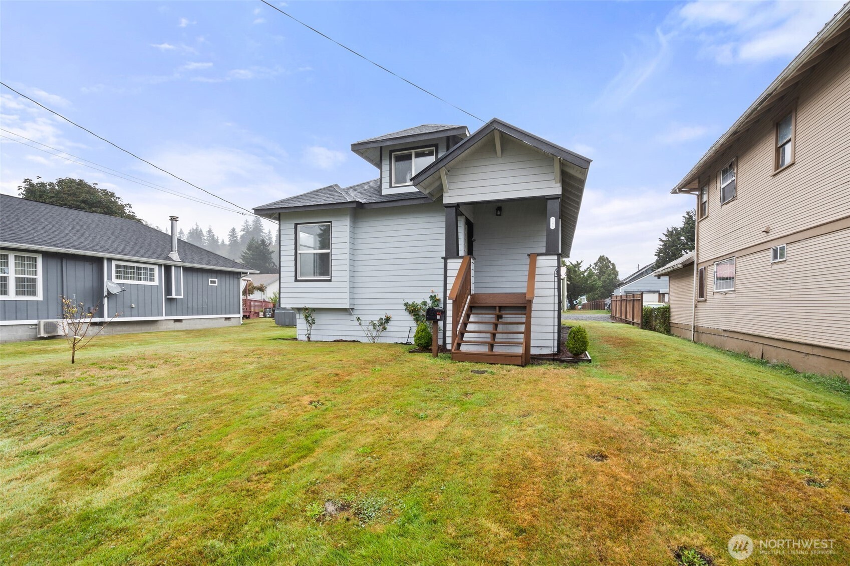 1111 Willapa Street