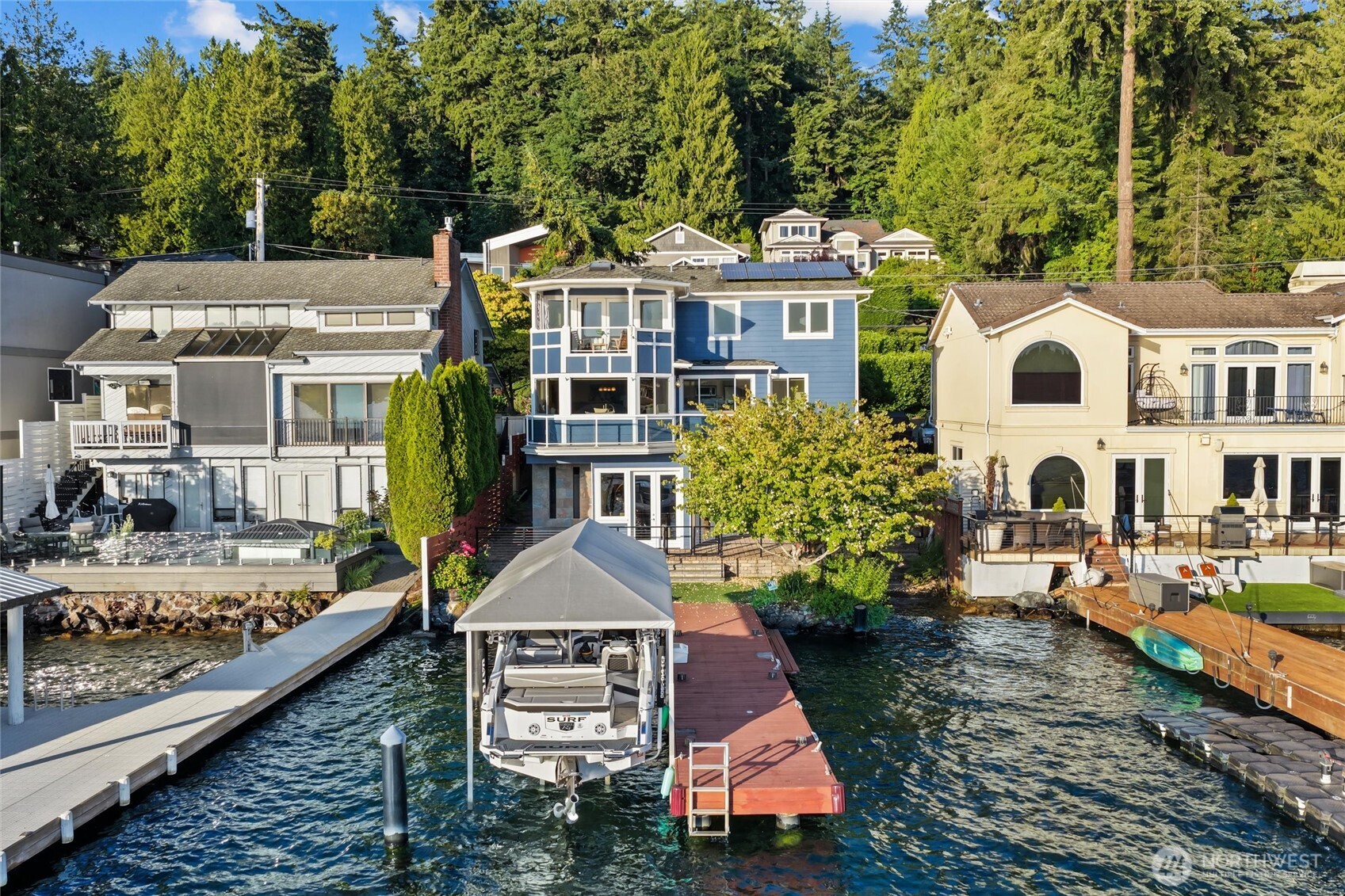 13133 Holmes Point Drive