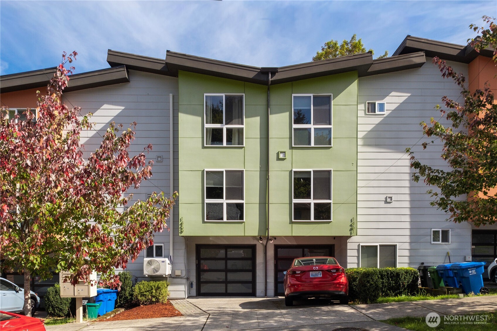1459 Columbian Way