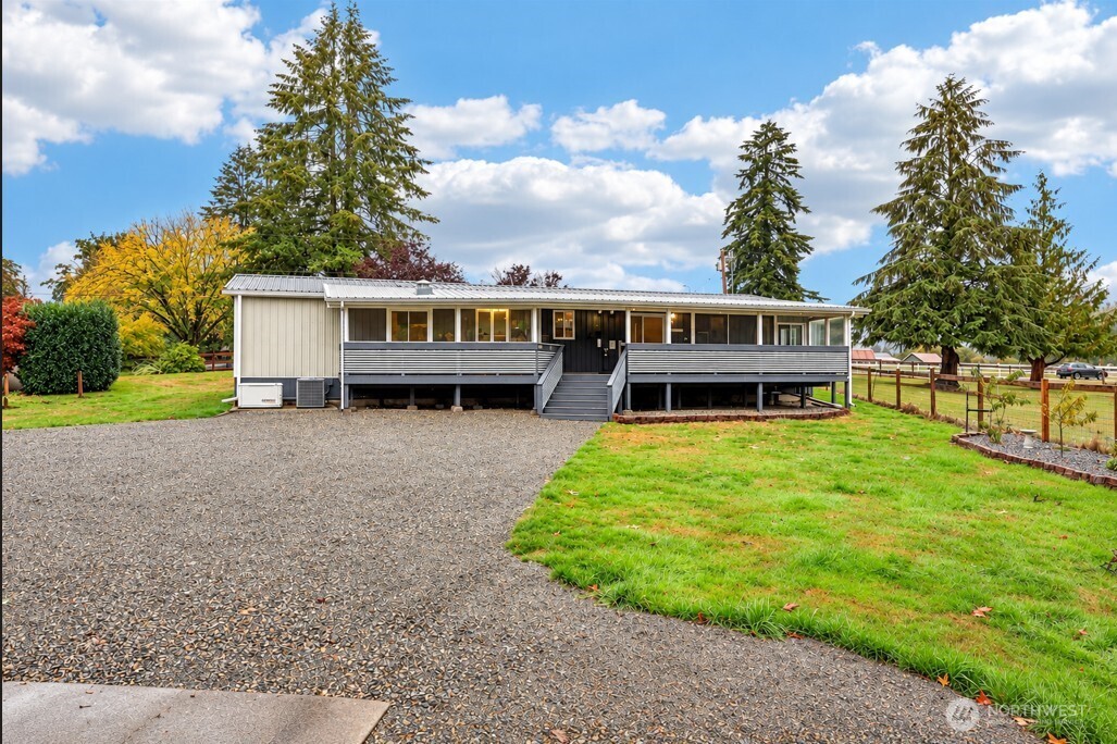 17229 Lake moneysmith Road
