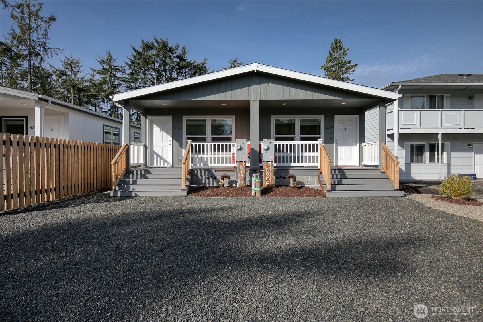 627 -D Sunset Avenue