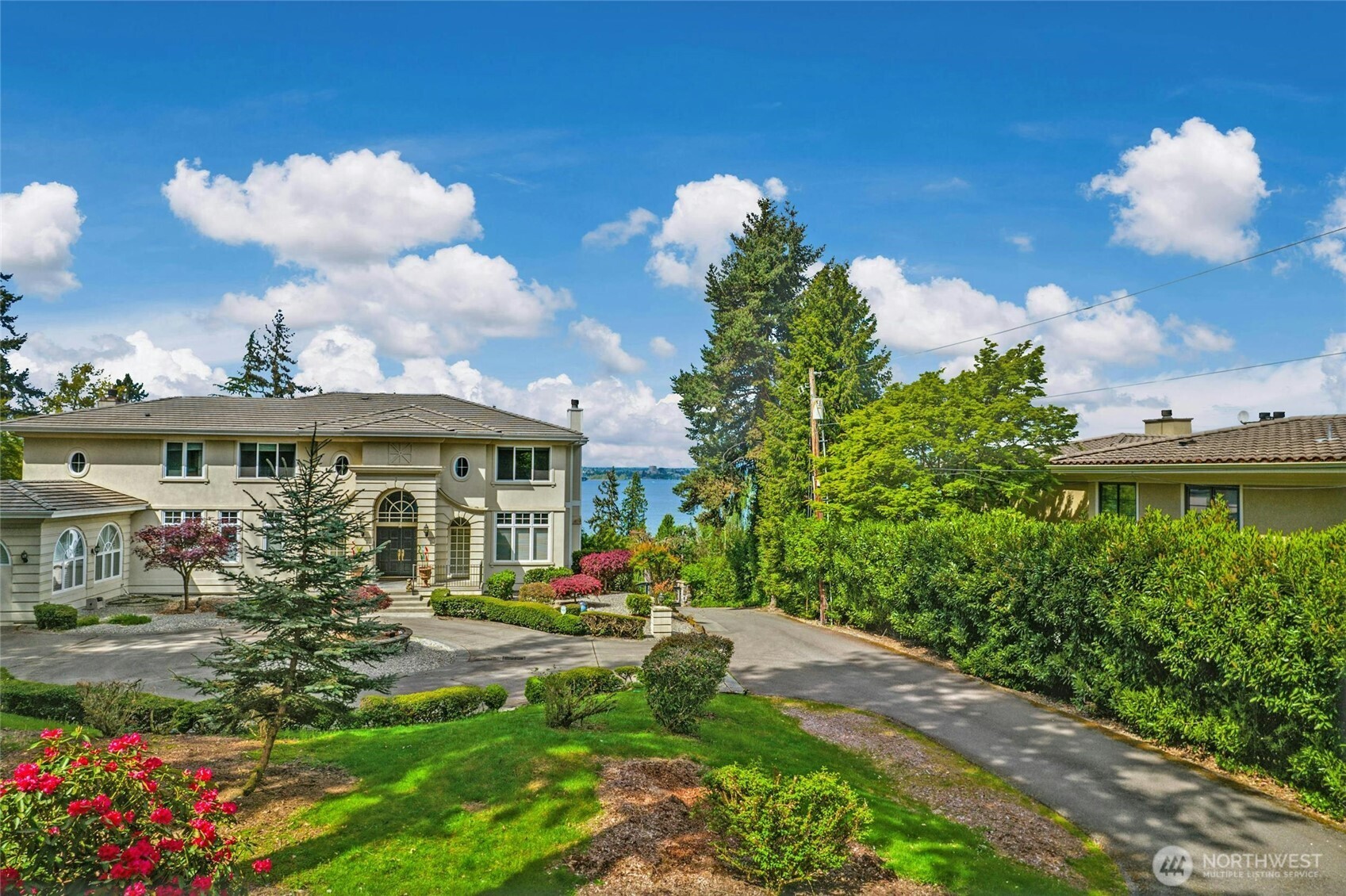 3419 Evergreen Point Road