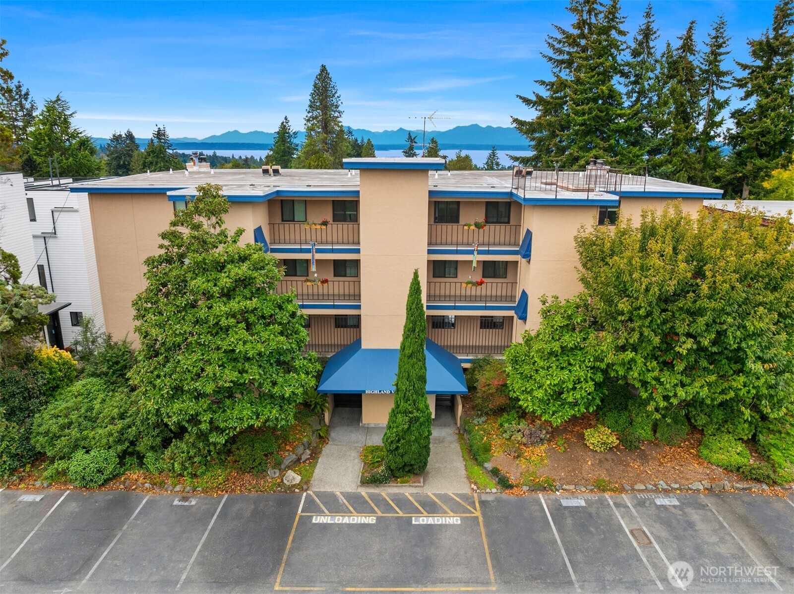 11239 Greenwood Avenue #304
