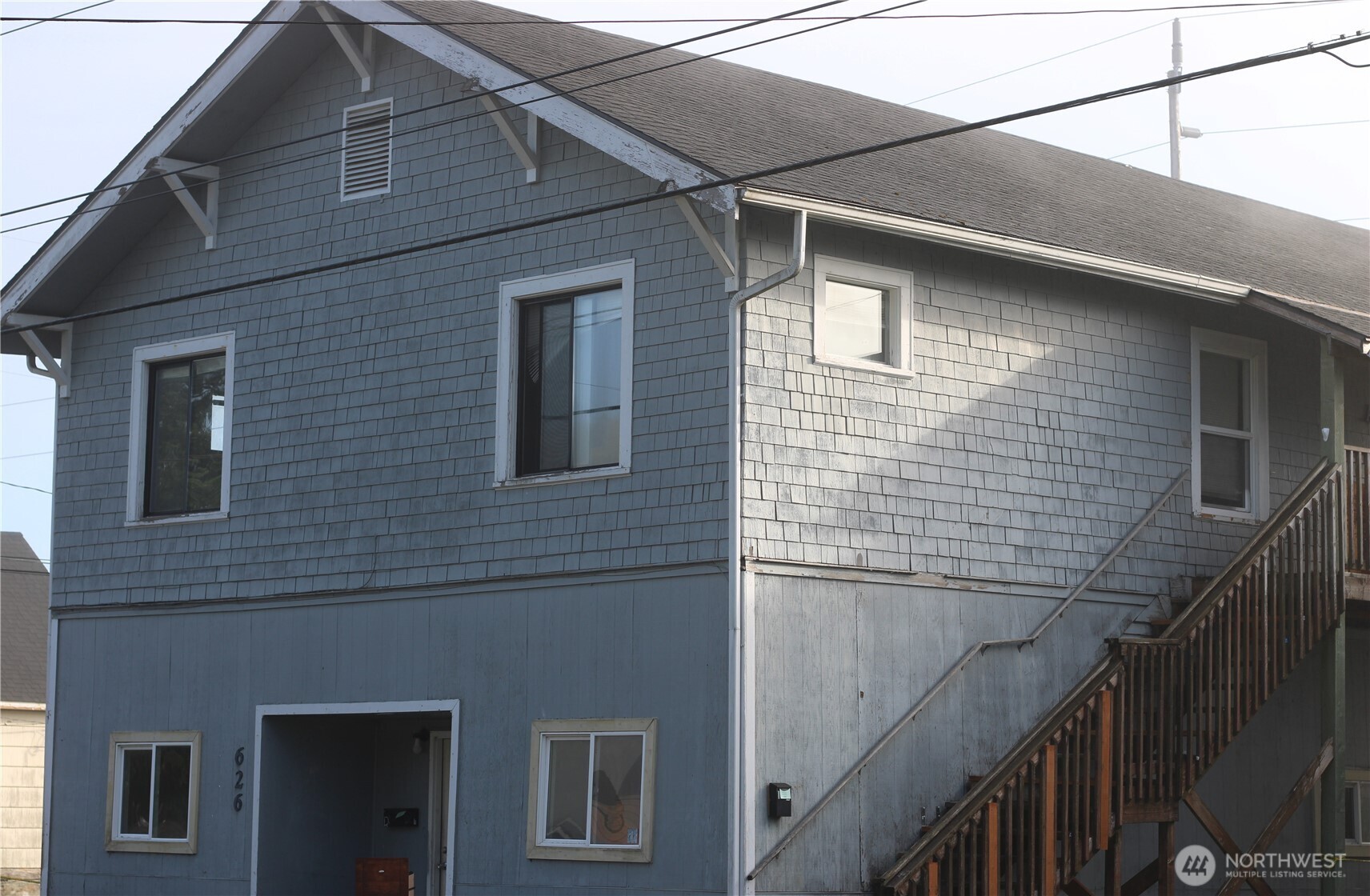 626 Monroe St