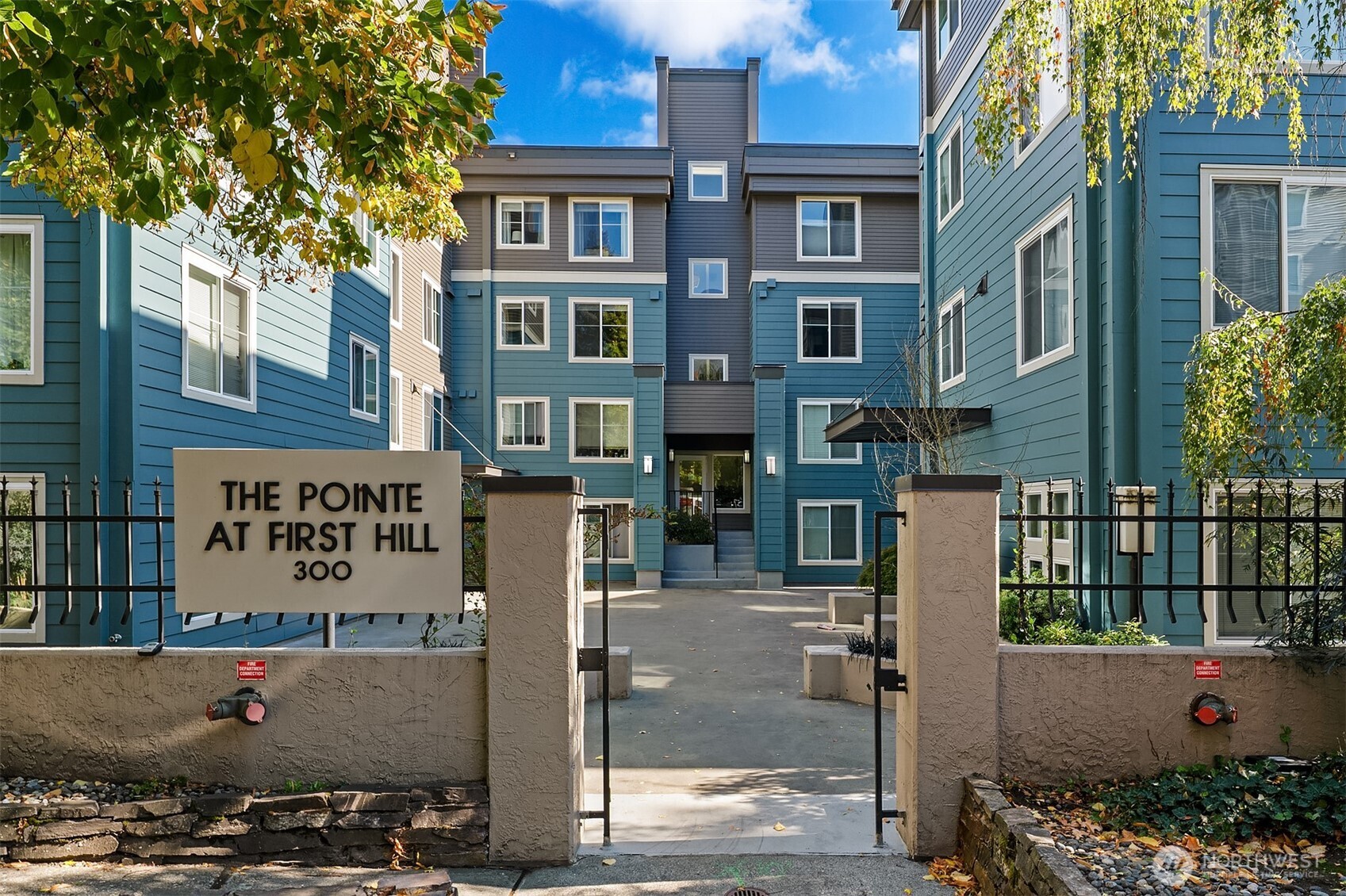 300 10th Avenue #B409