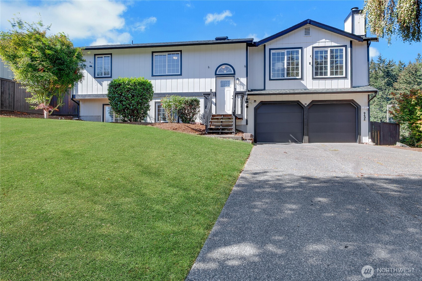 9435 Summerfield Loop