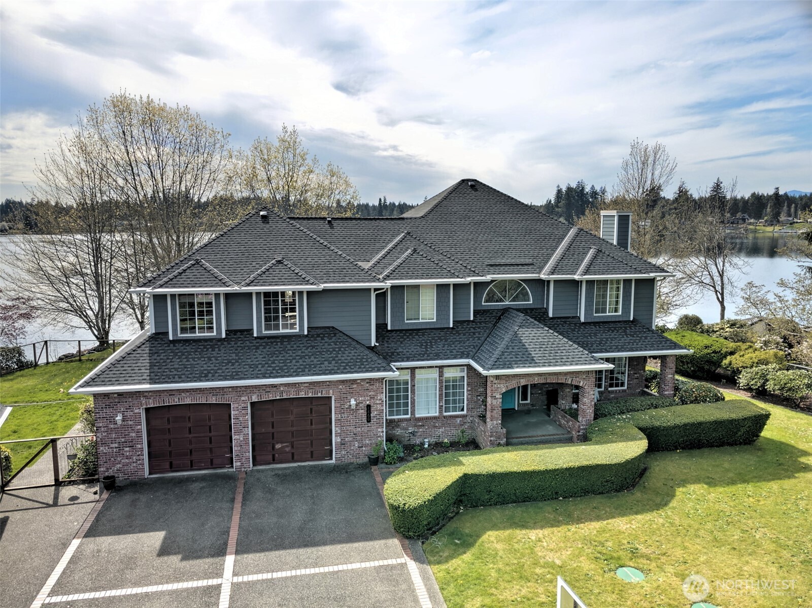 1860 Island Lake Drive