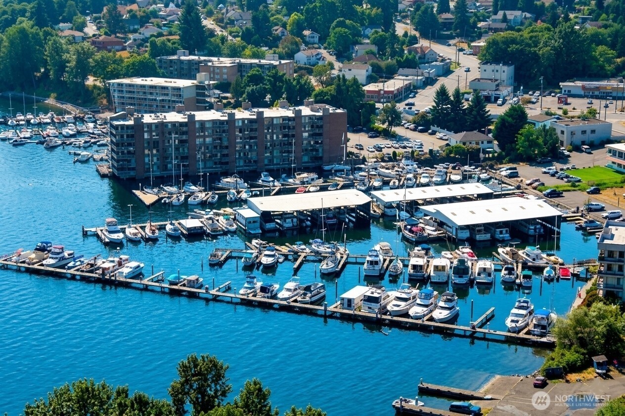 9050 Seward Park Avenue #A-2