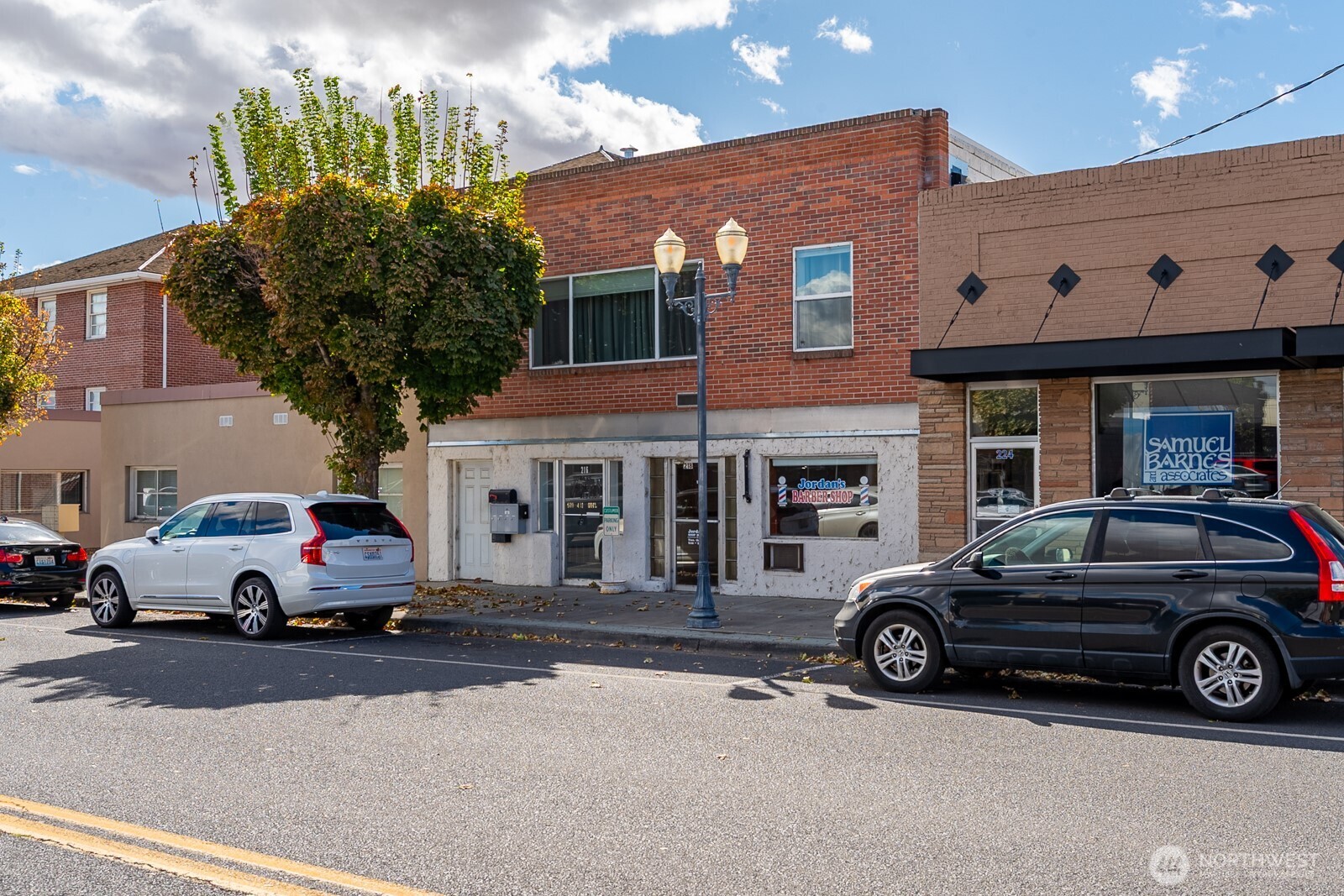 218 Division Avenue