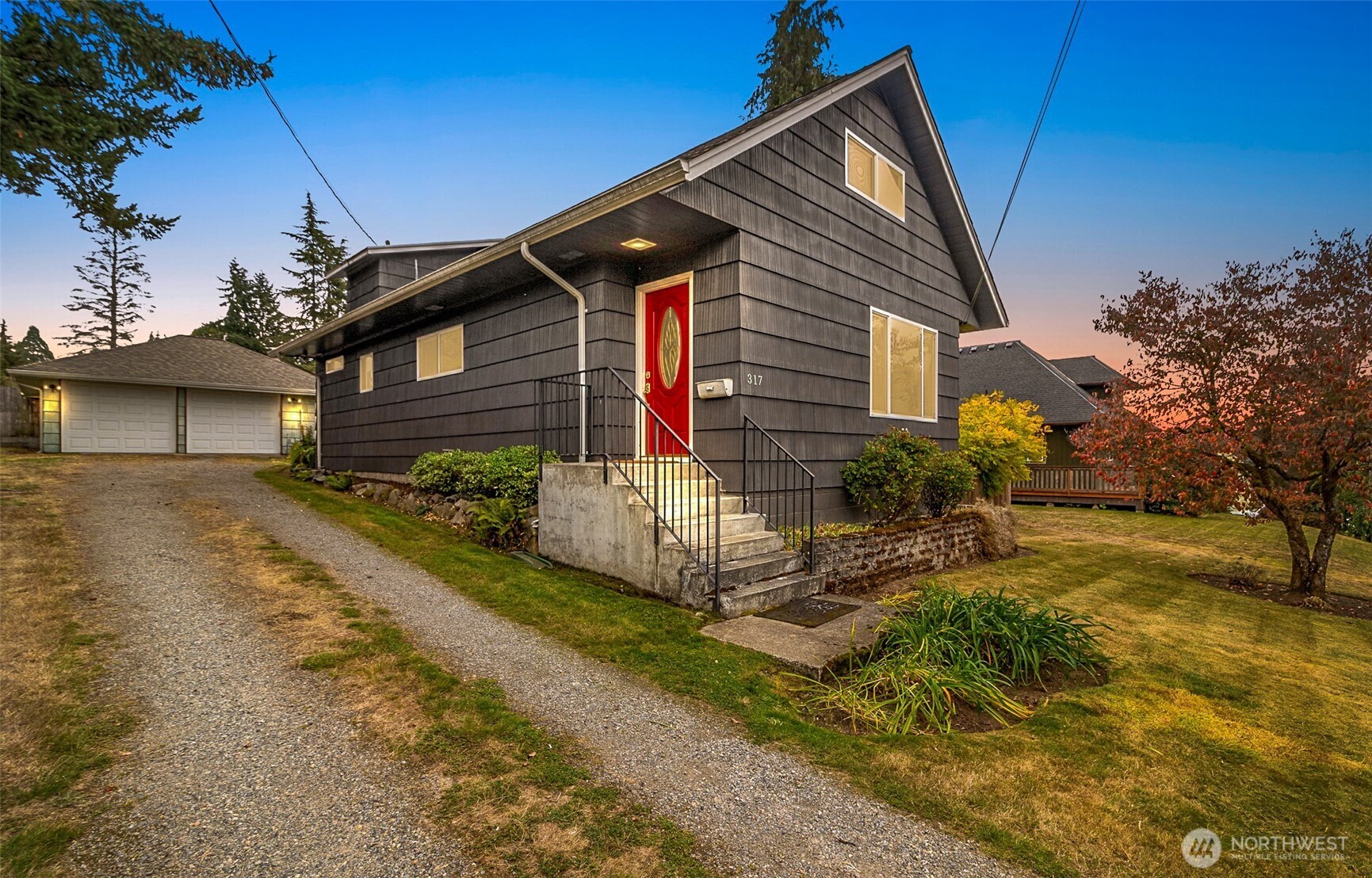 317 AVE J