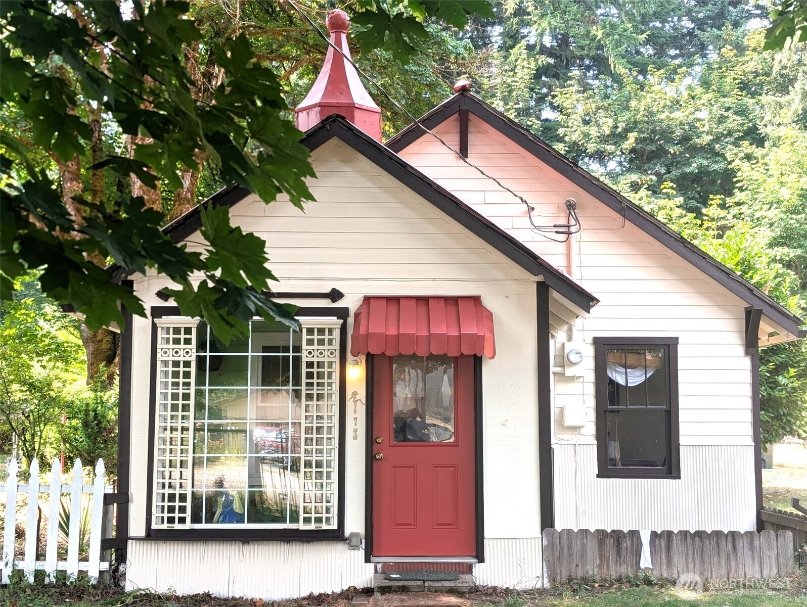 173 Young Road