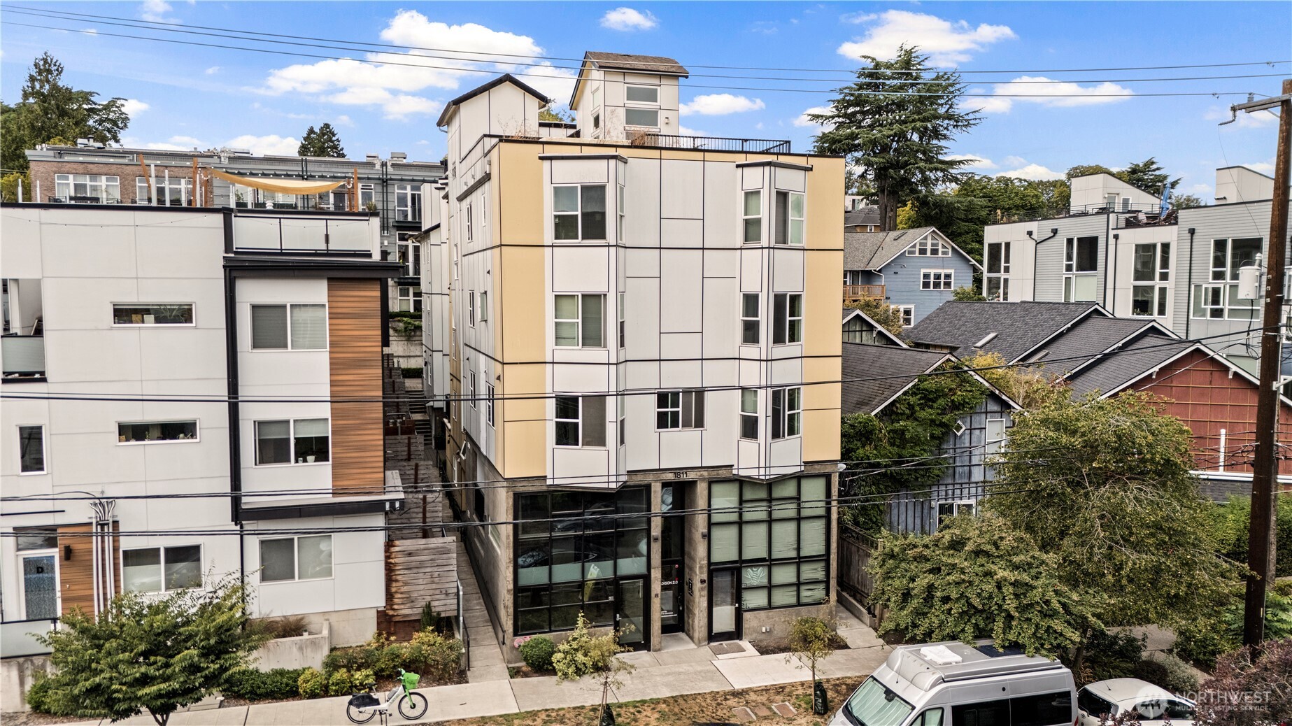 1811 20th Avenue