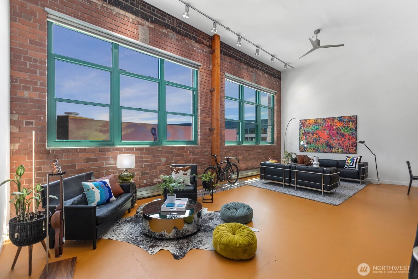 66 Bell Street #303