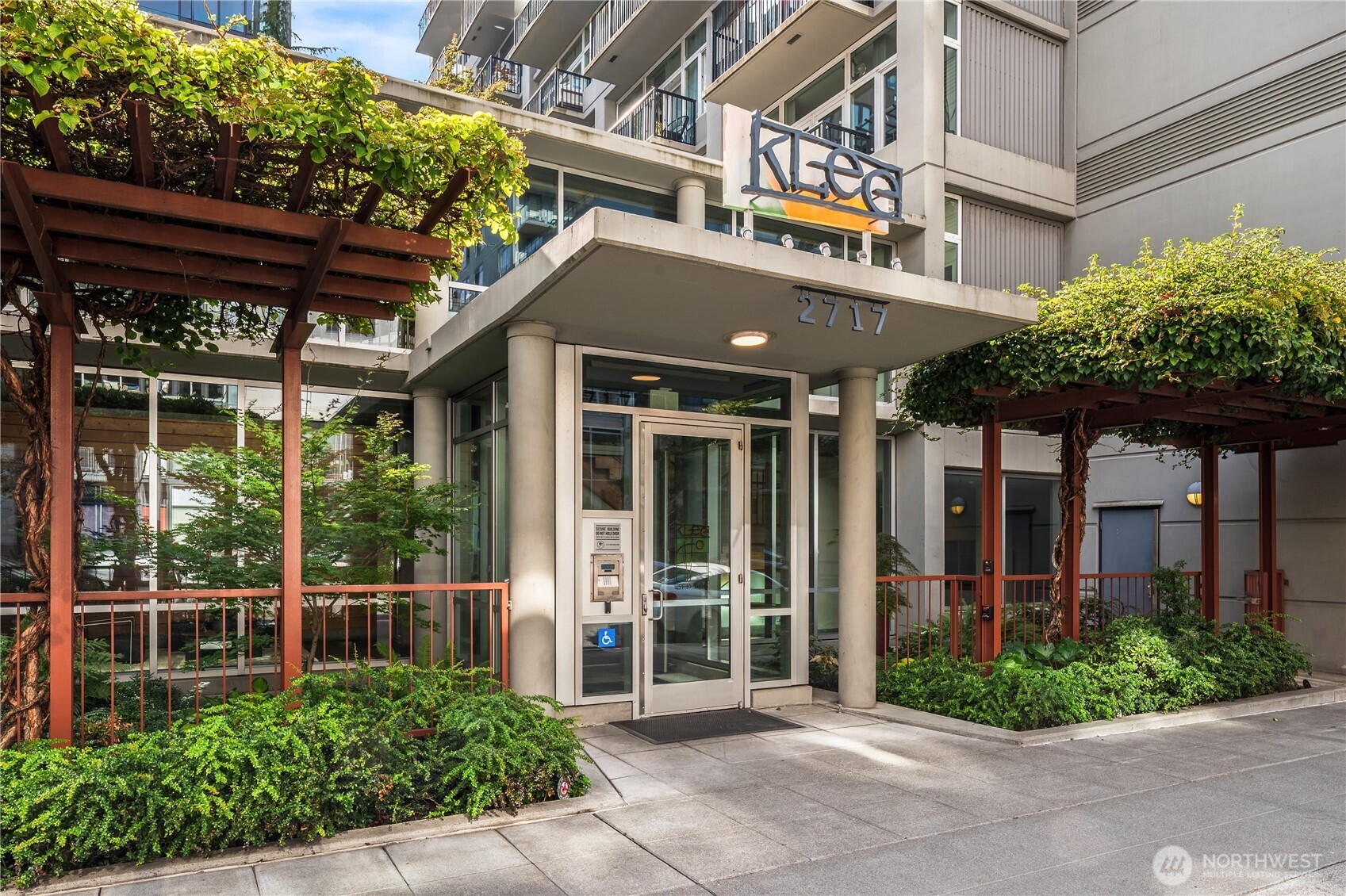 2717 Western Avenue #8014
