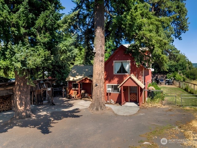 6 Jennings Road