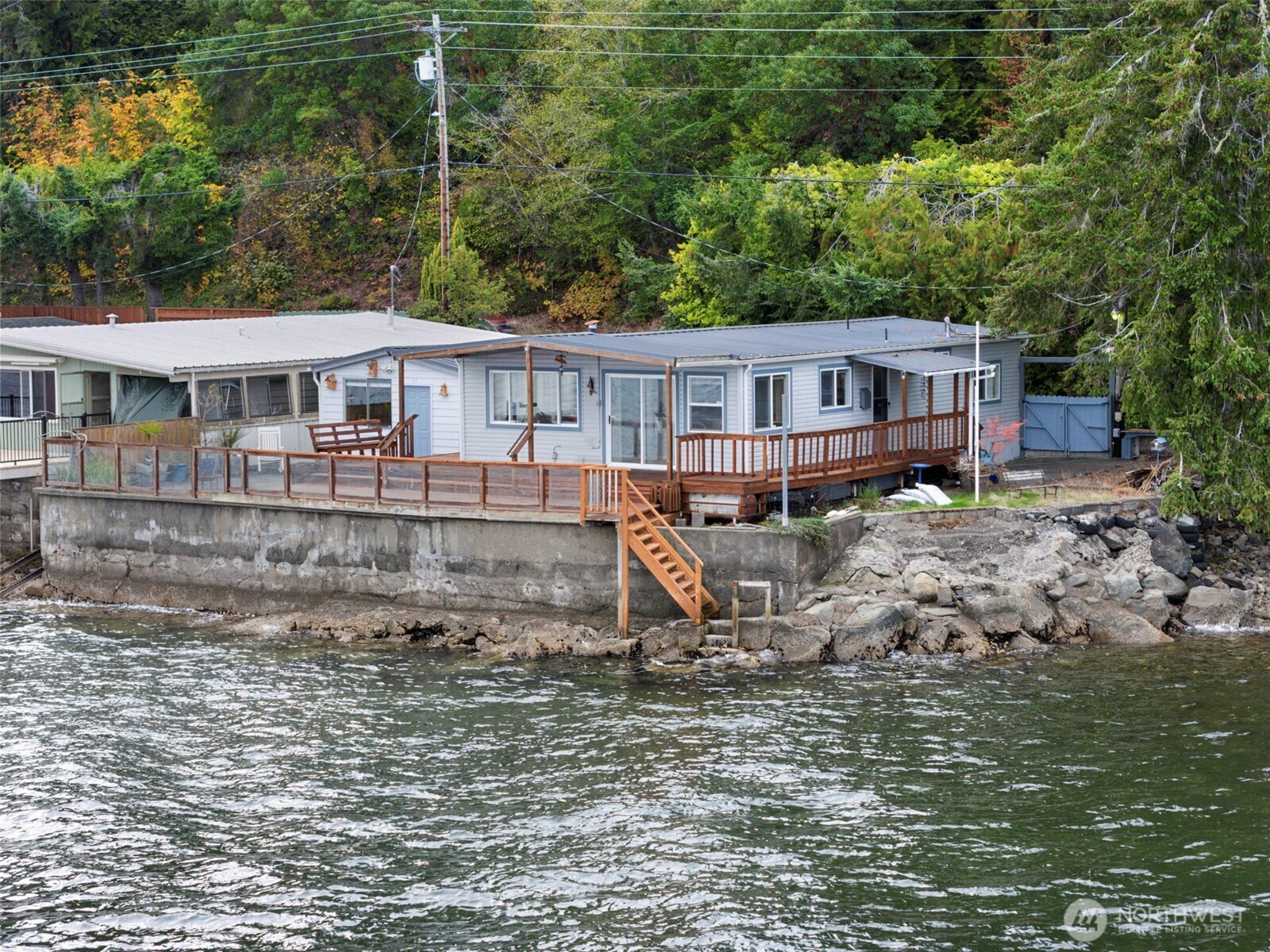 25800 US HWY 101
