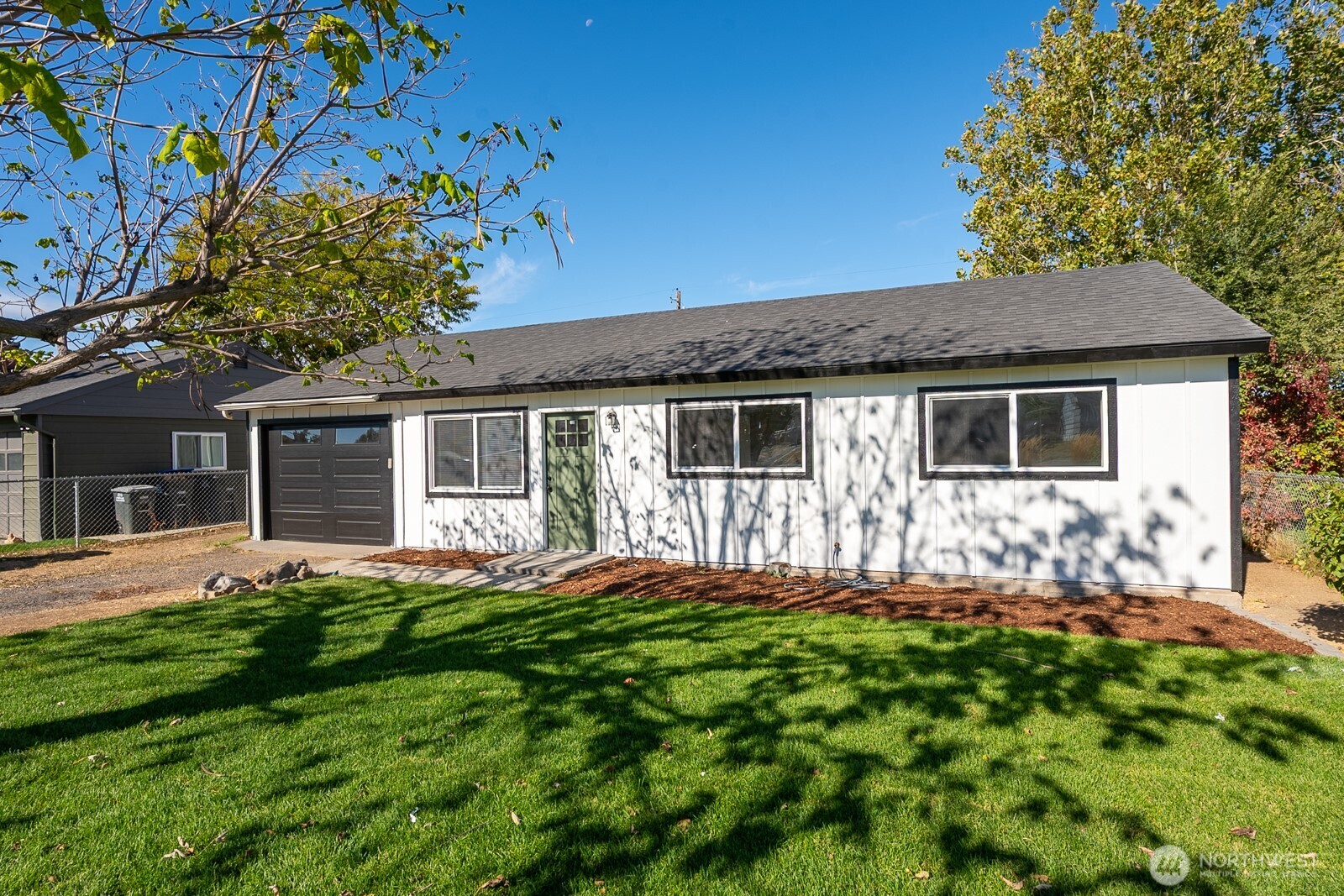 710 Hawthorne Drive