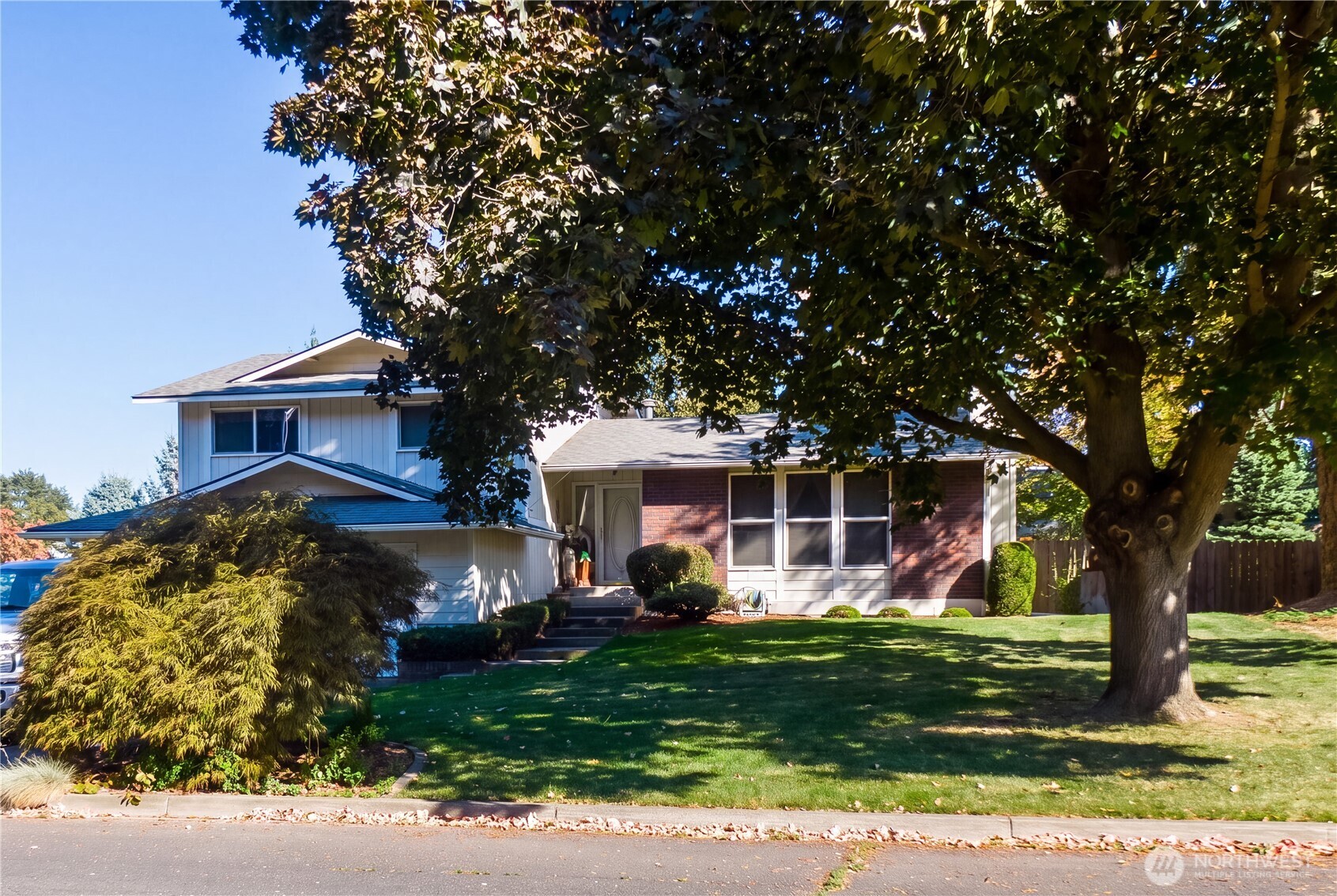 934 Mountain Park Drive