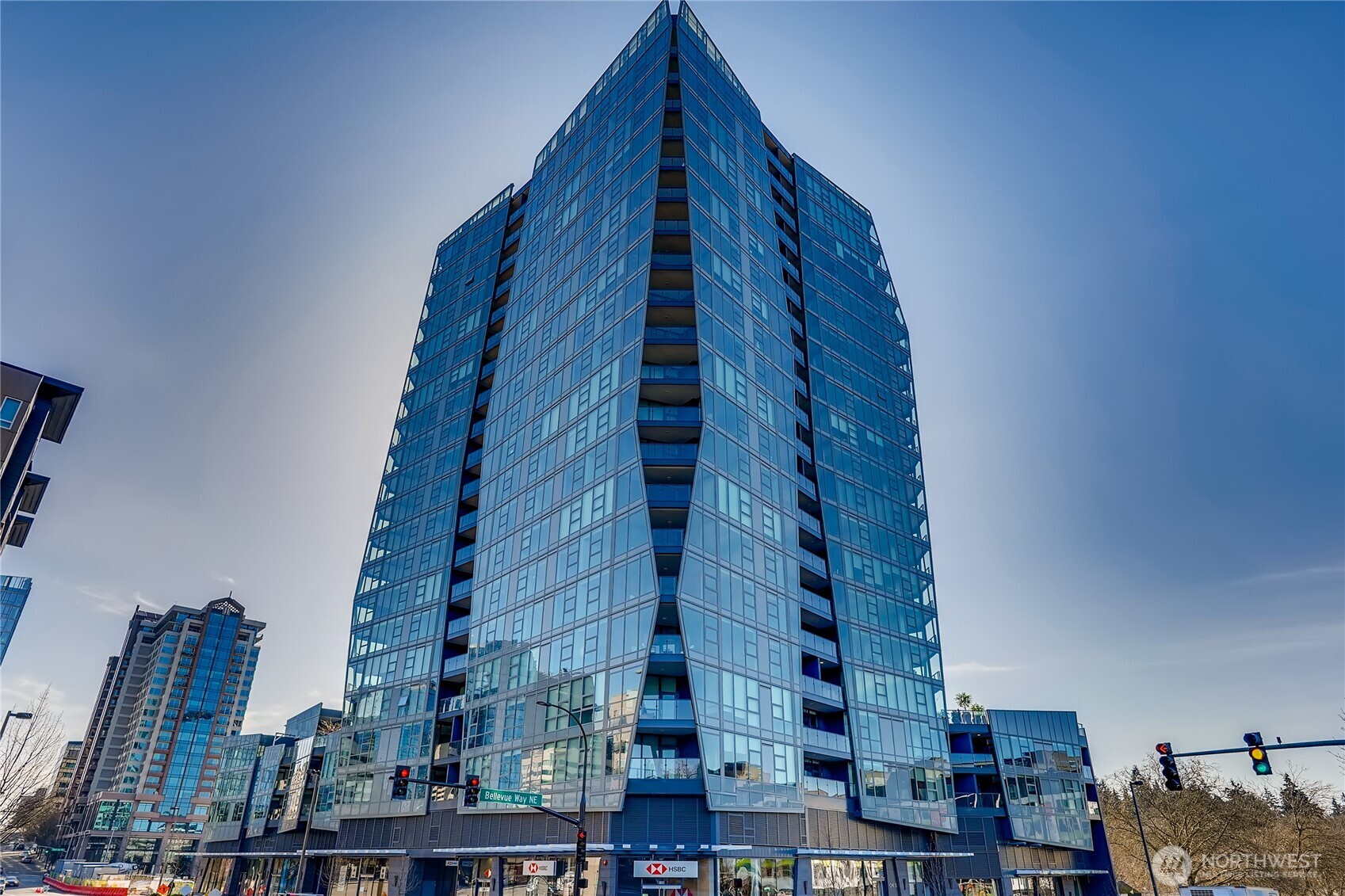 188 bellevue Way #805
