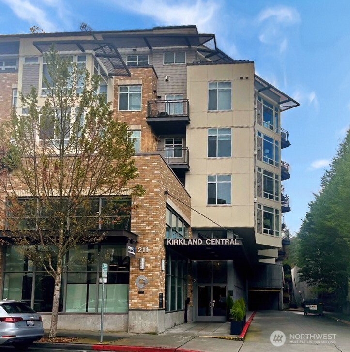 211 Kirkland Avenue #519
