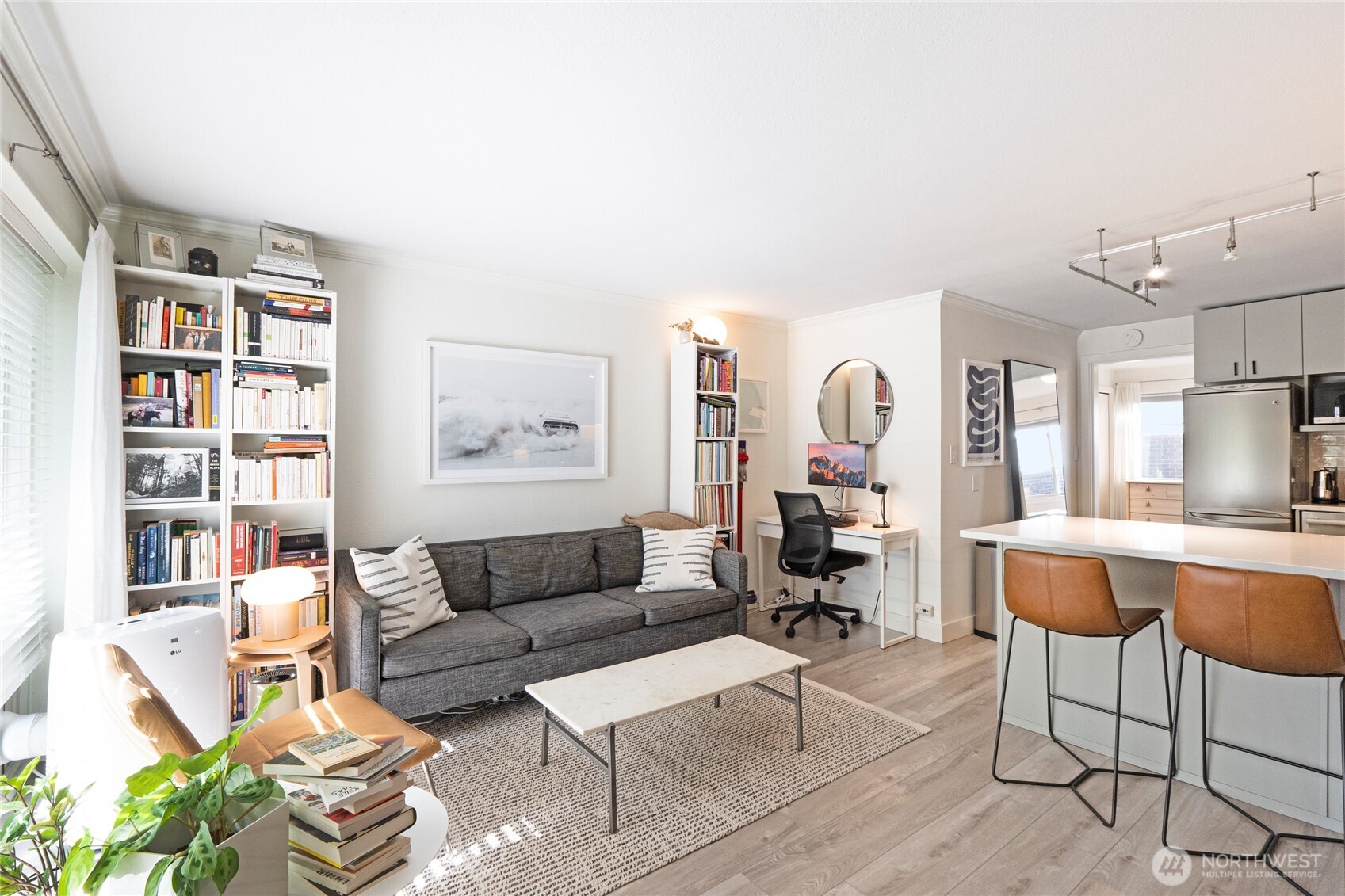 752 Bellevue Avenue #204