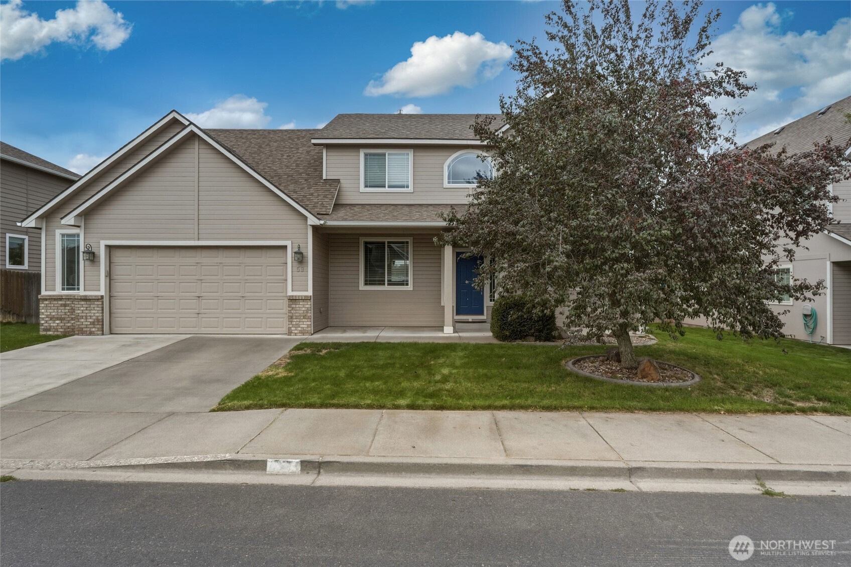 59 Chapelwood Avenue
