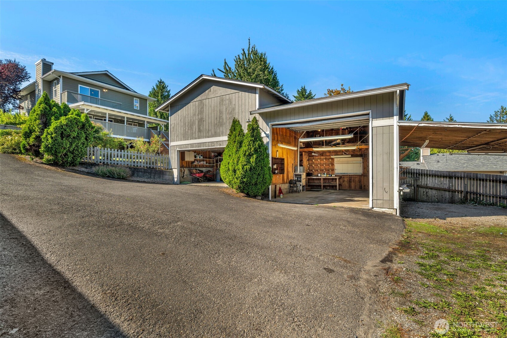 17336 Military Road