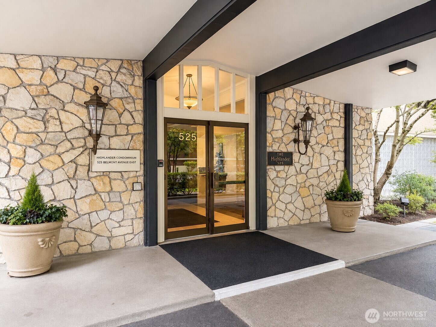 525 Belmont Avenue #1F