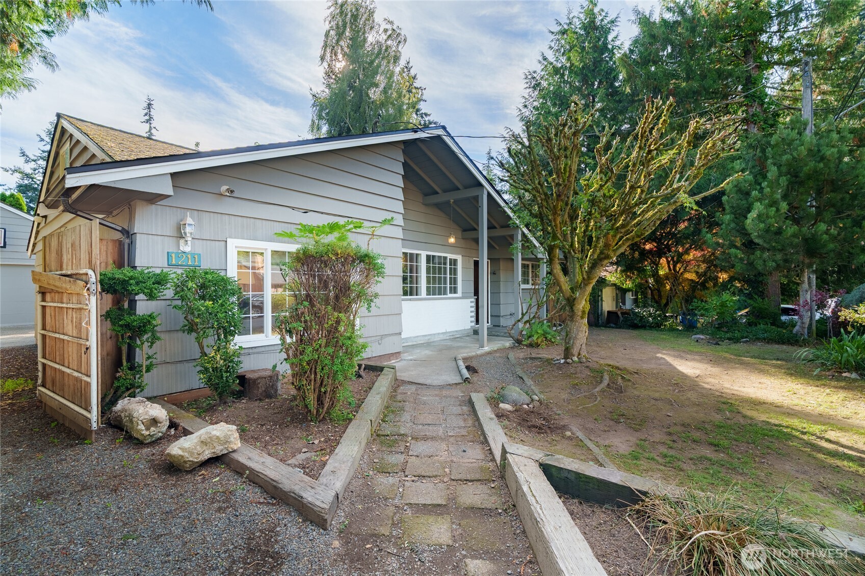 1211 173rd Street