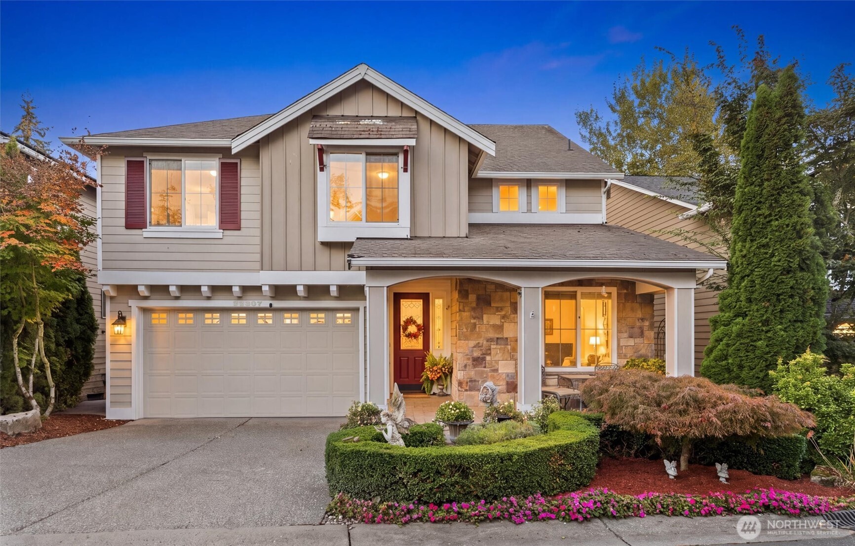 22307 6th Court