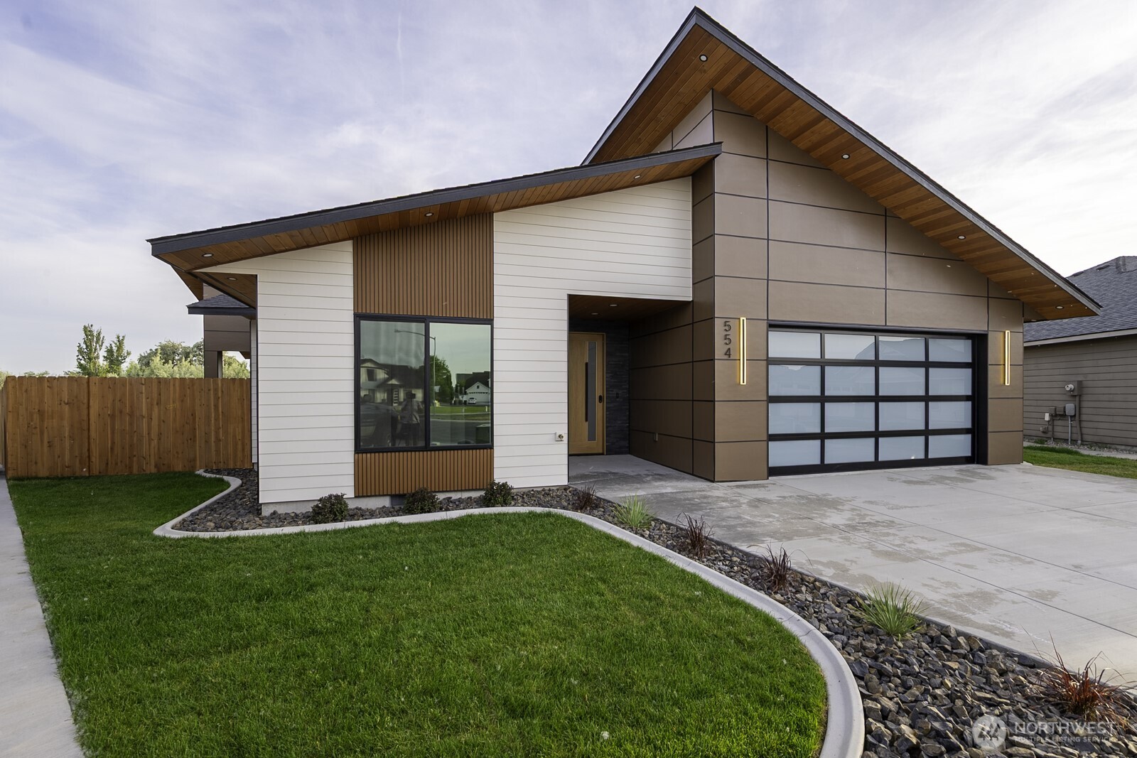 554 Sparrow Lane