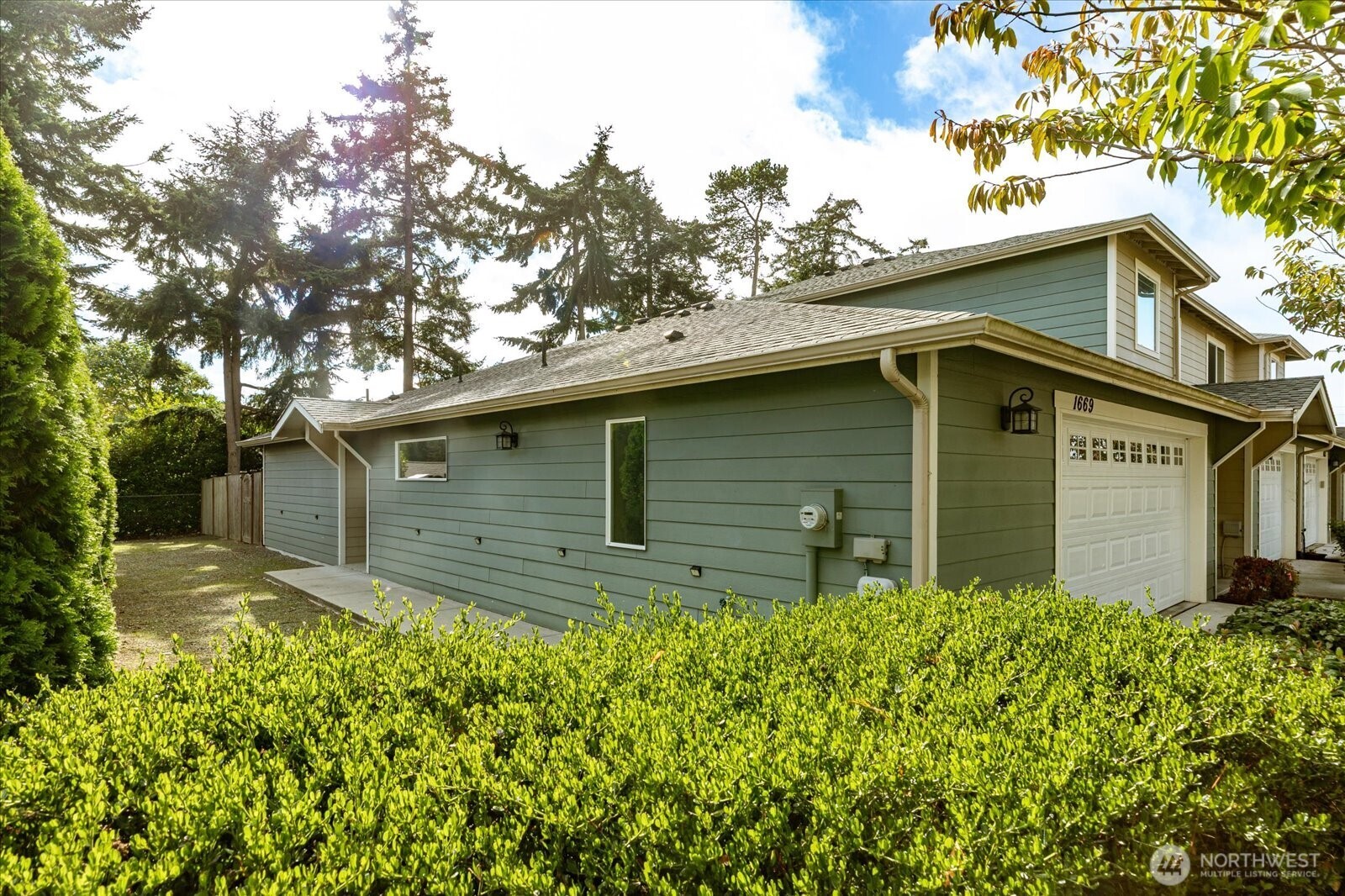 1669 Stremler Drive