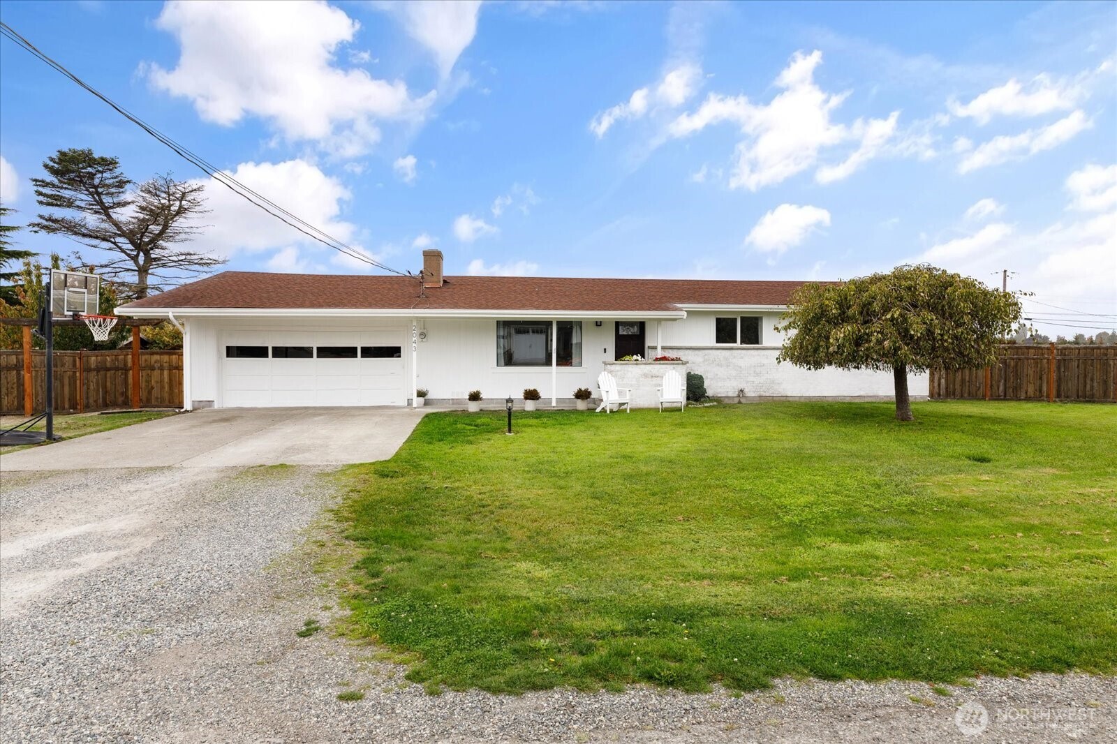 2043 Dillard Lane