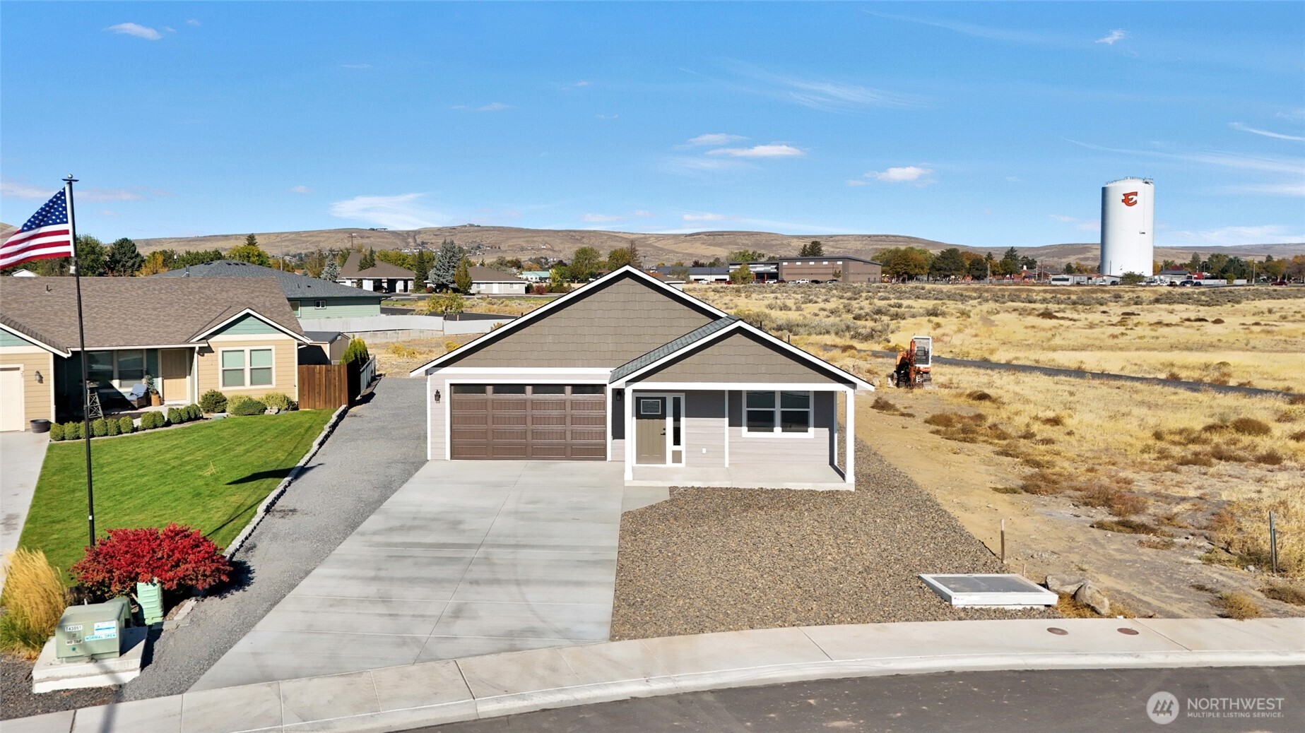 21 Parkside Loop