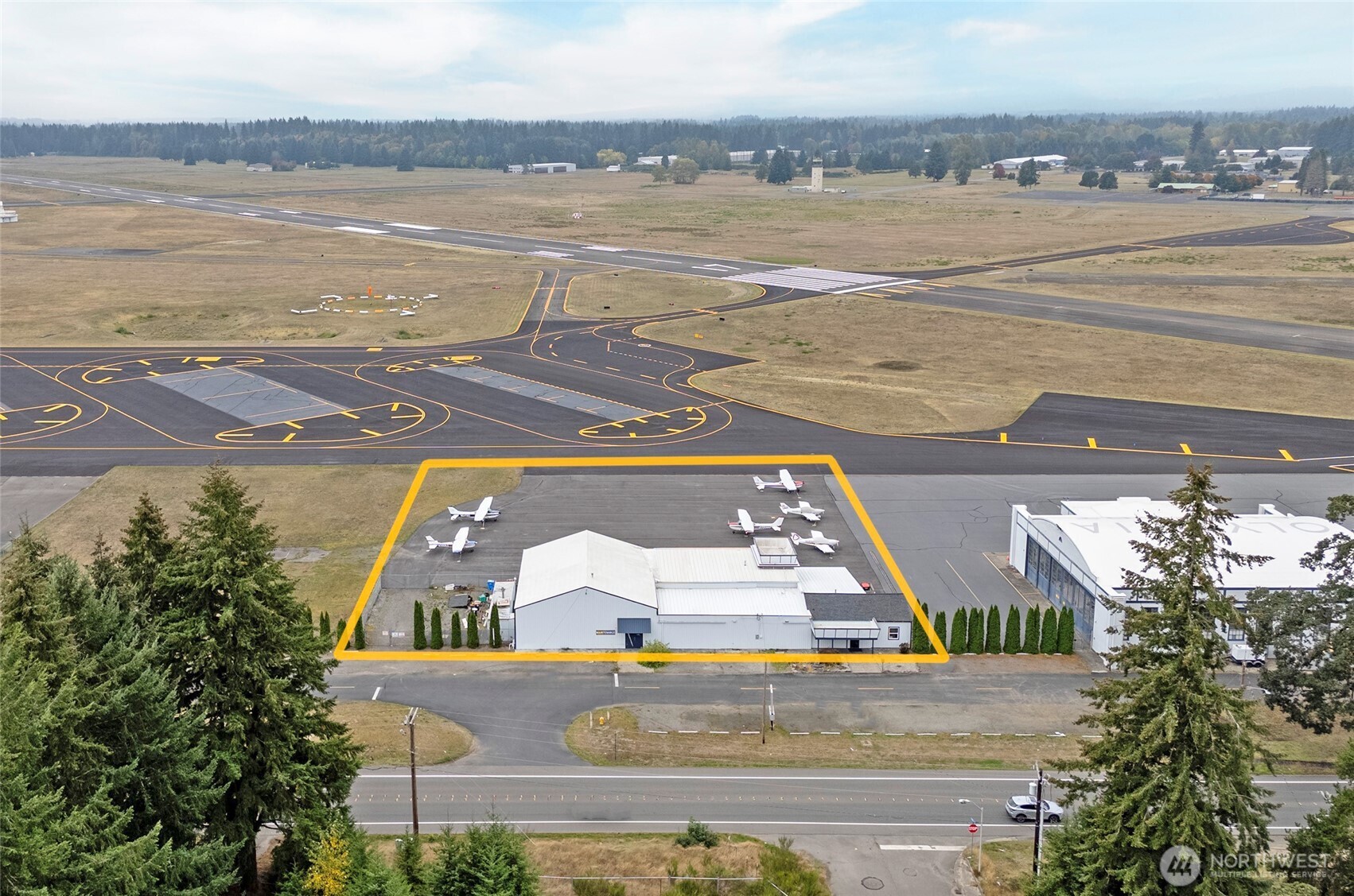 7529 Old Hwy 99
