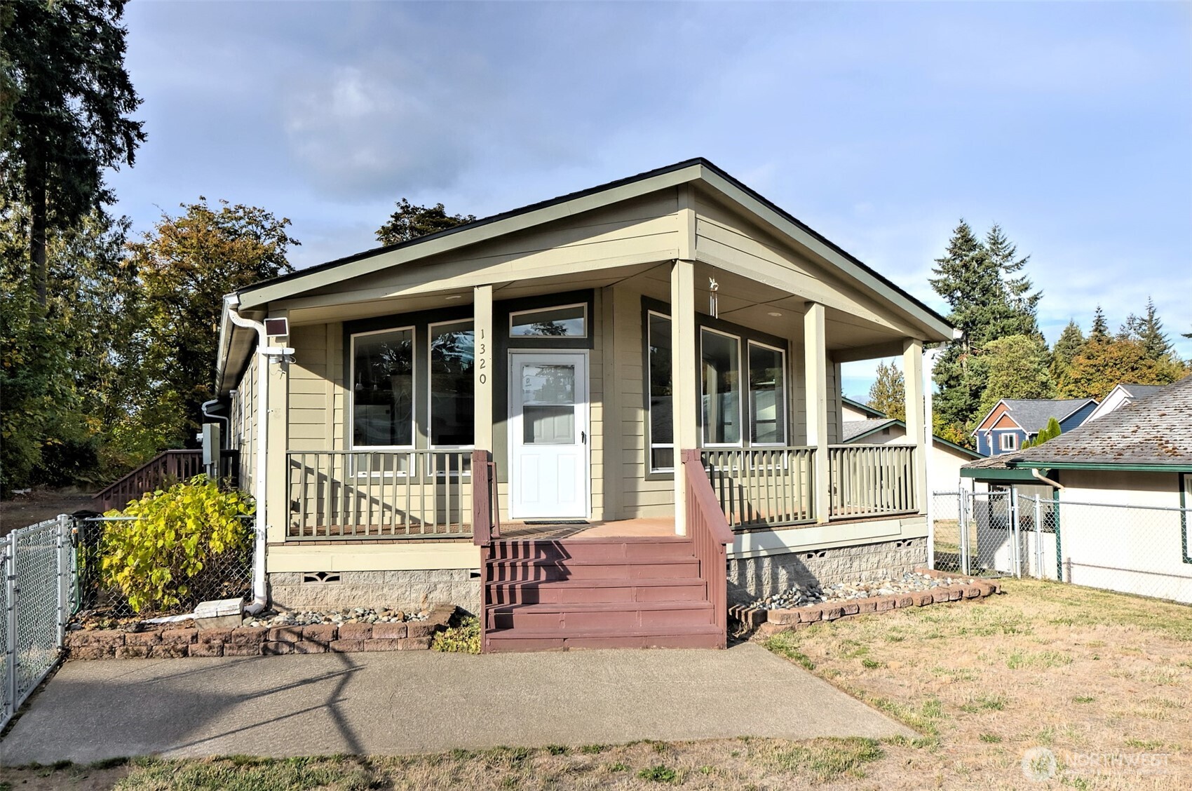 1320 Dickinson Avenue