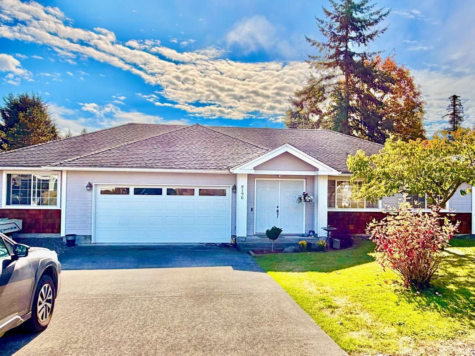 8190 Skagit Way