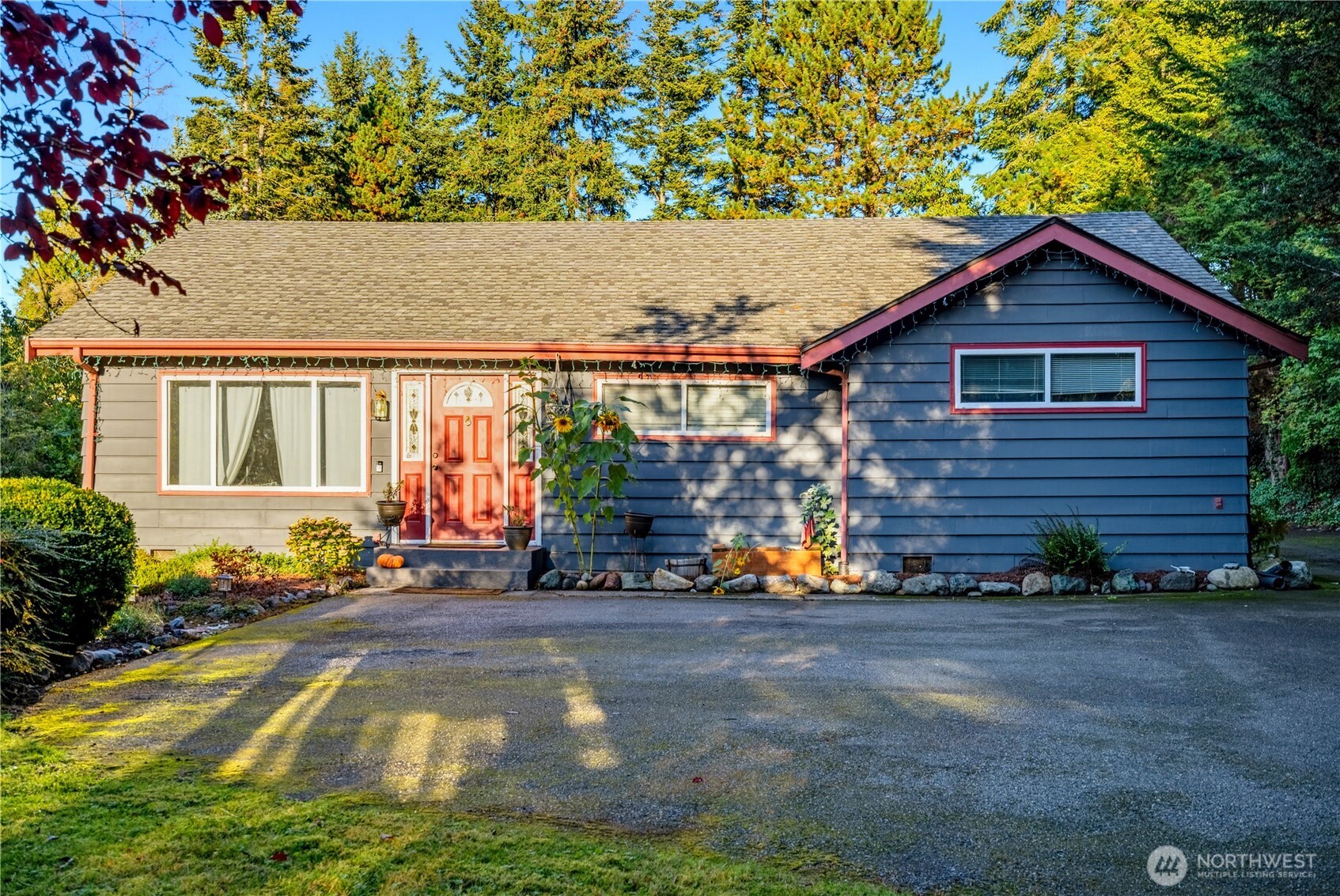 4258 Northwest Drive