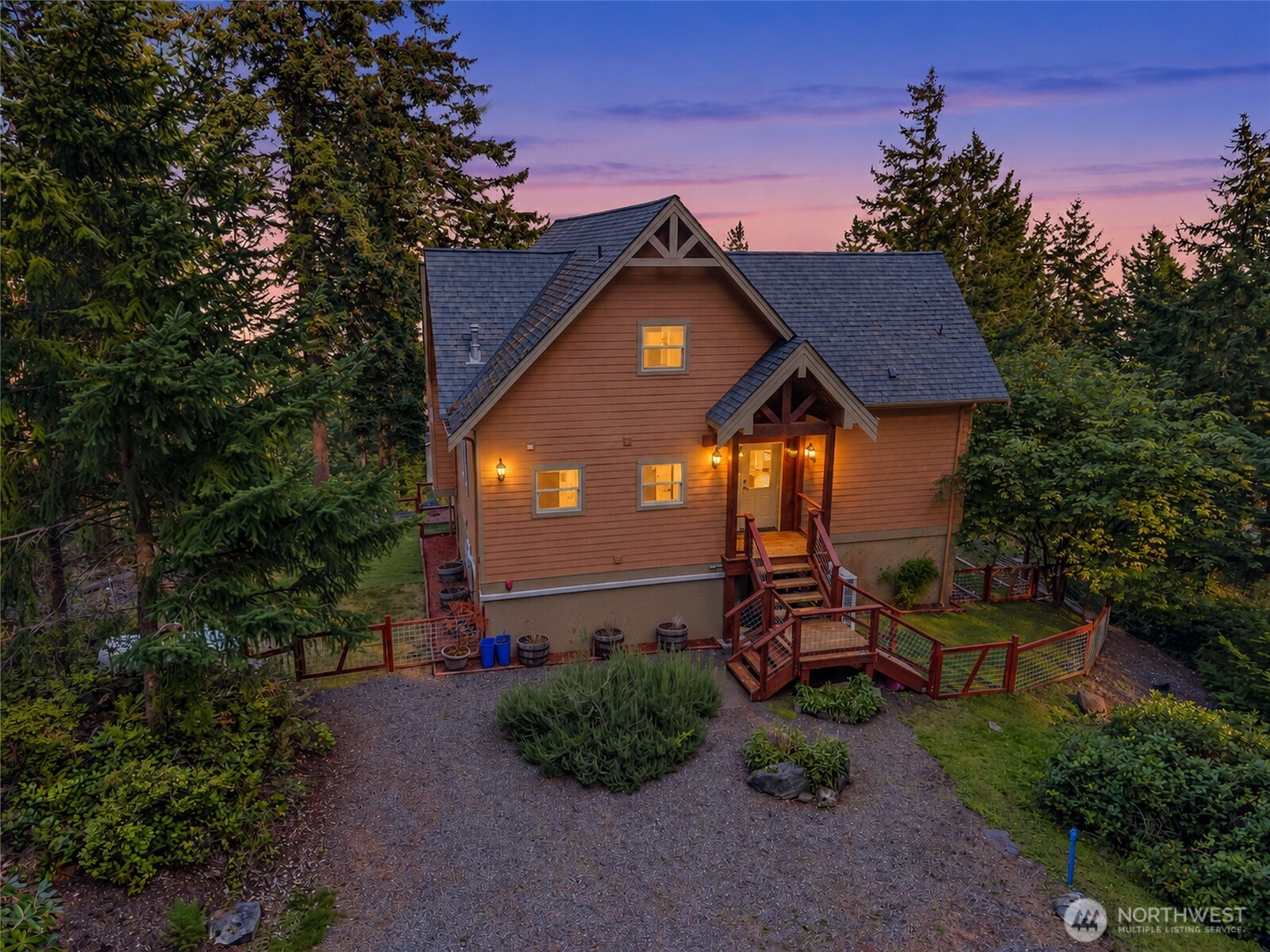 1103 Berry Way