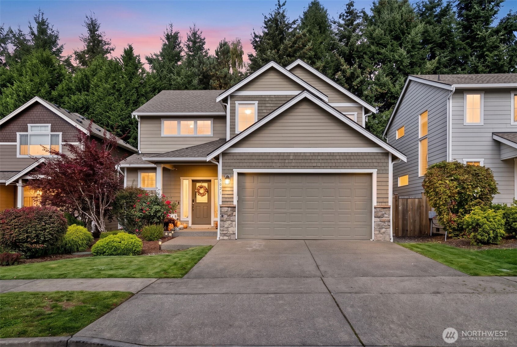5021 Black Rock Loop