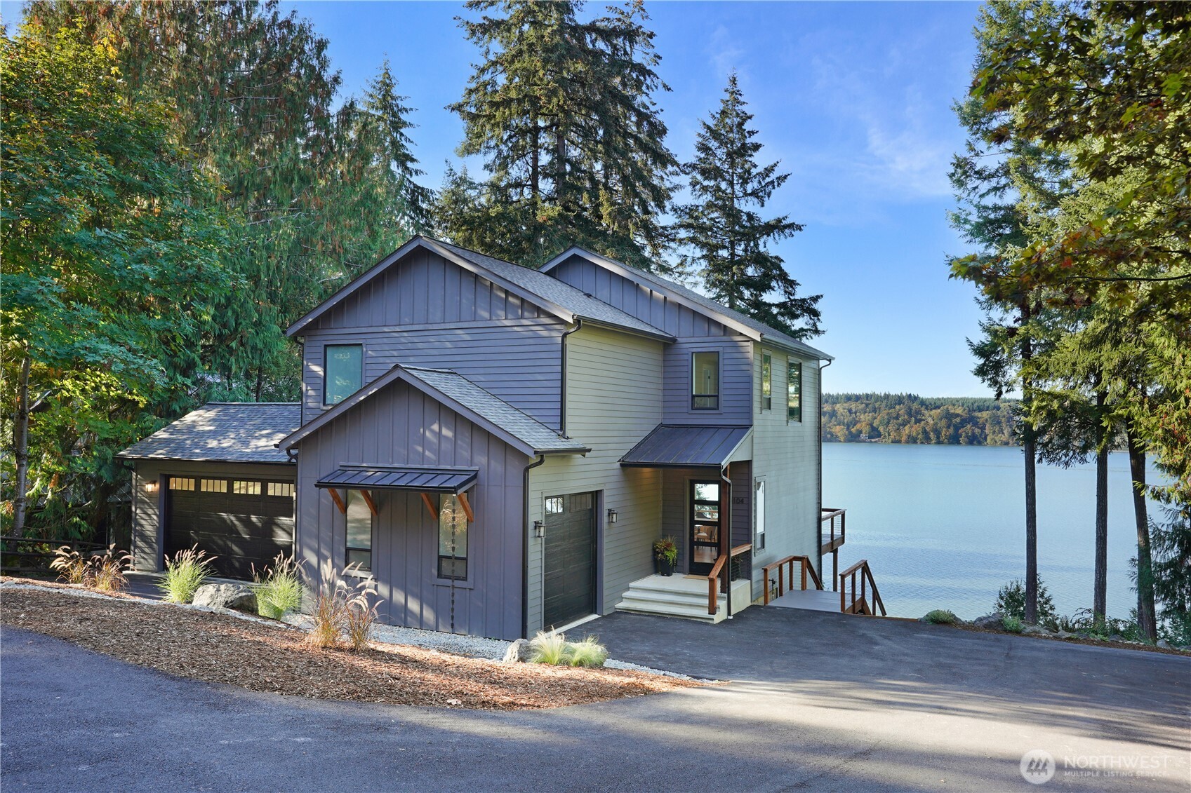 8104 Ellison Loop